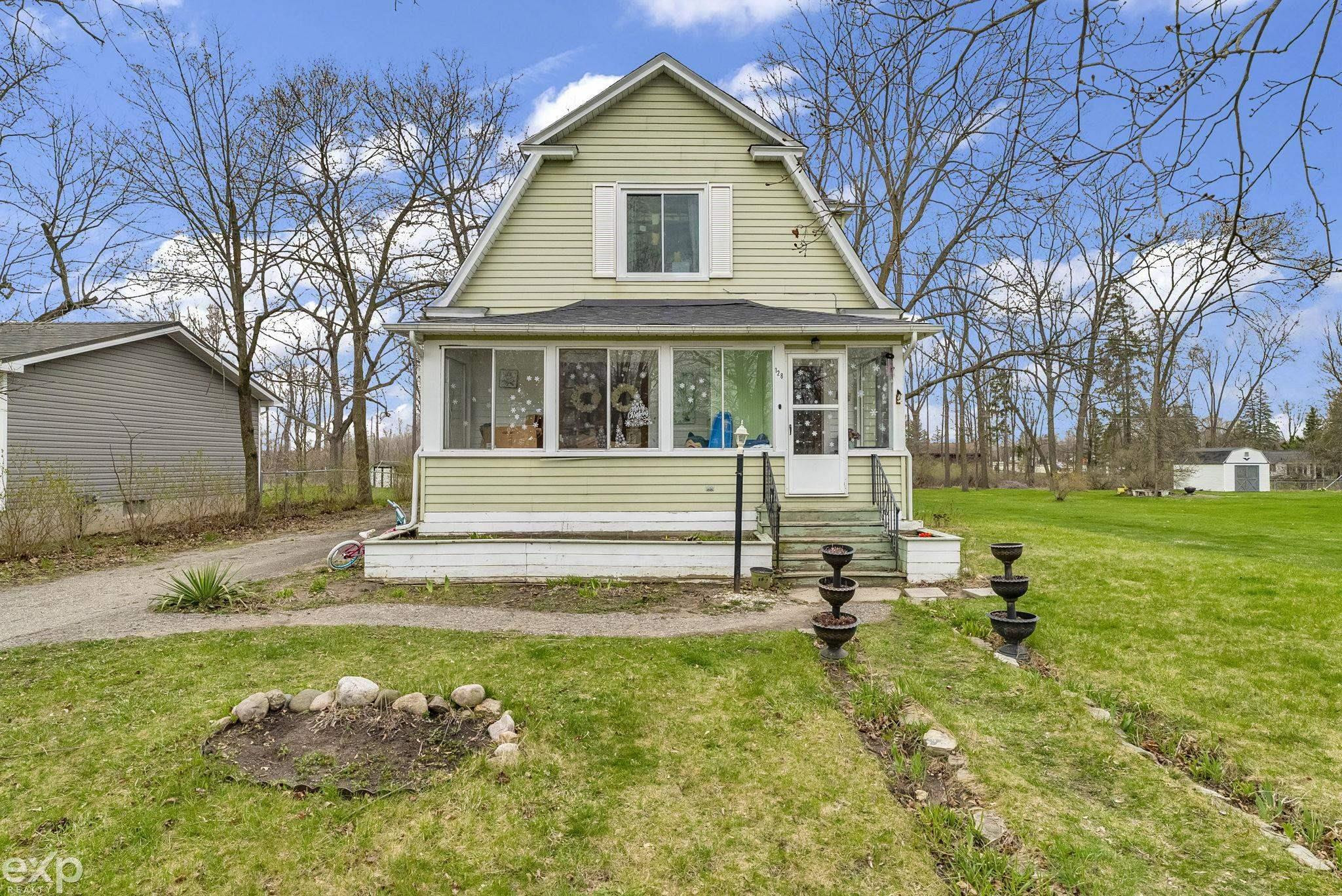 128 S court Street, Standish, MI 48658 — Photo 3