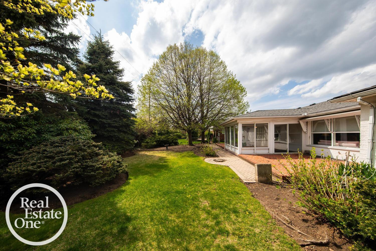45 Fontana Lane, Grosse Pointe Shores, MI 48236 — Photo 31