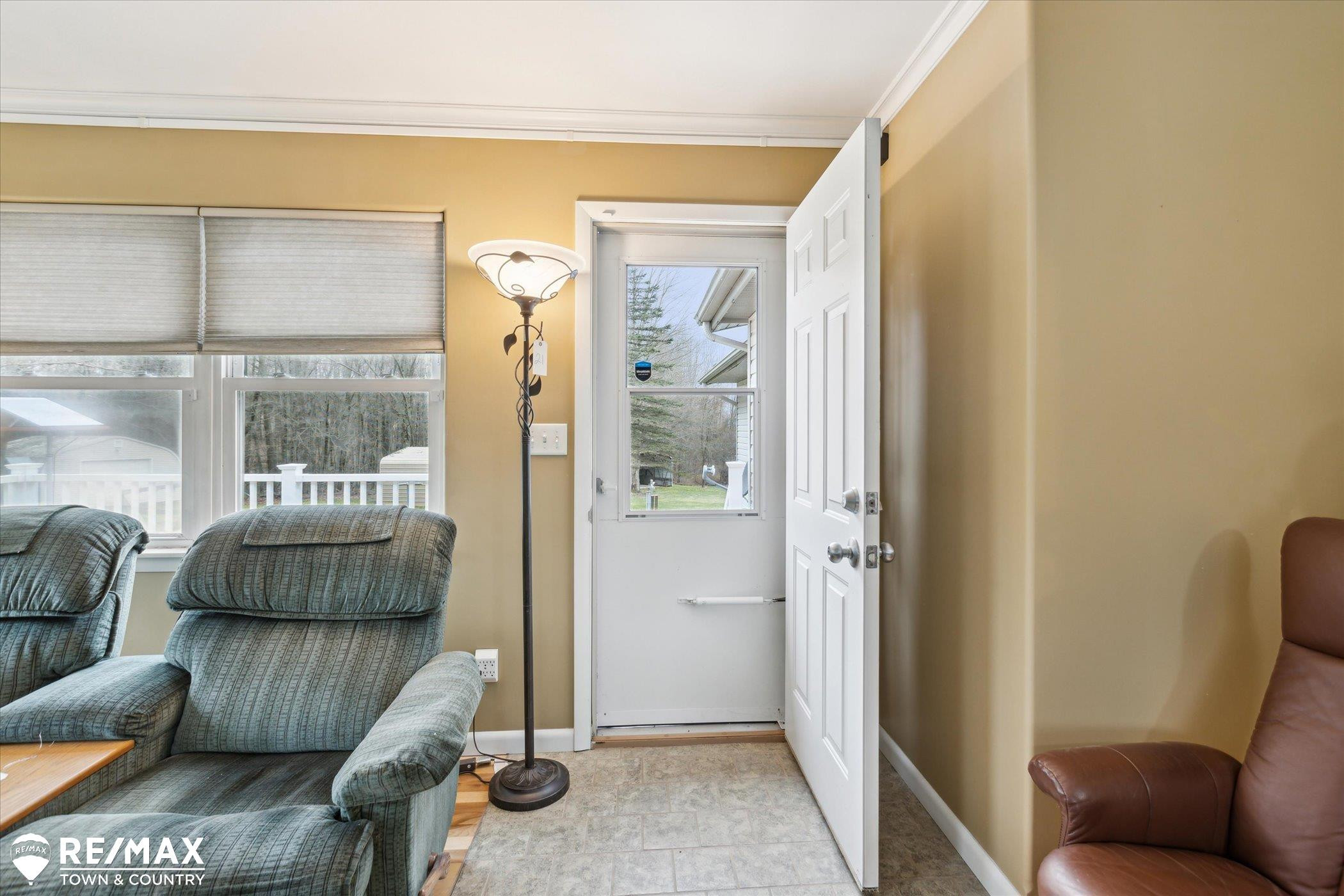 541 Stockwell Road, Harrison, MI 48625 — Photo 11
