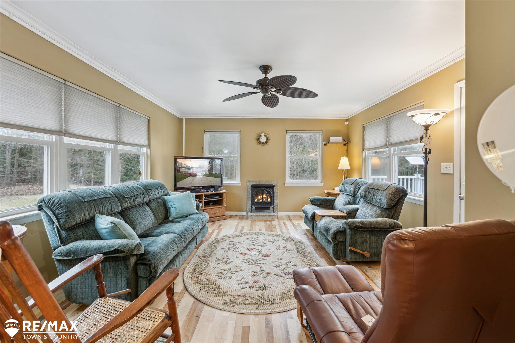541 Stockwell Road, Harrison, MI 48625 — Photo 12