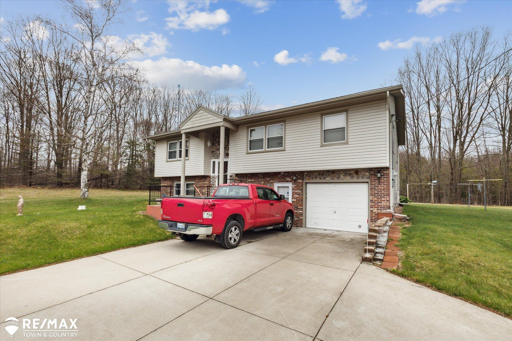 541 Stockwell Road, Harrison, MI 48625 — Photo 35