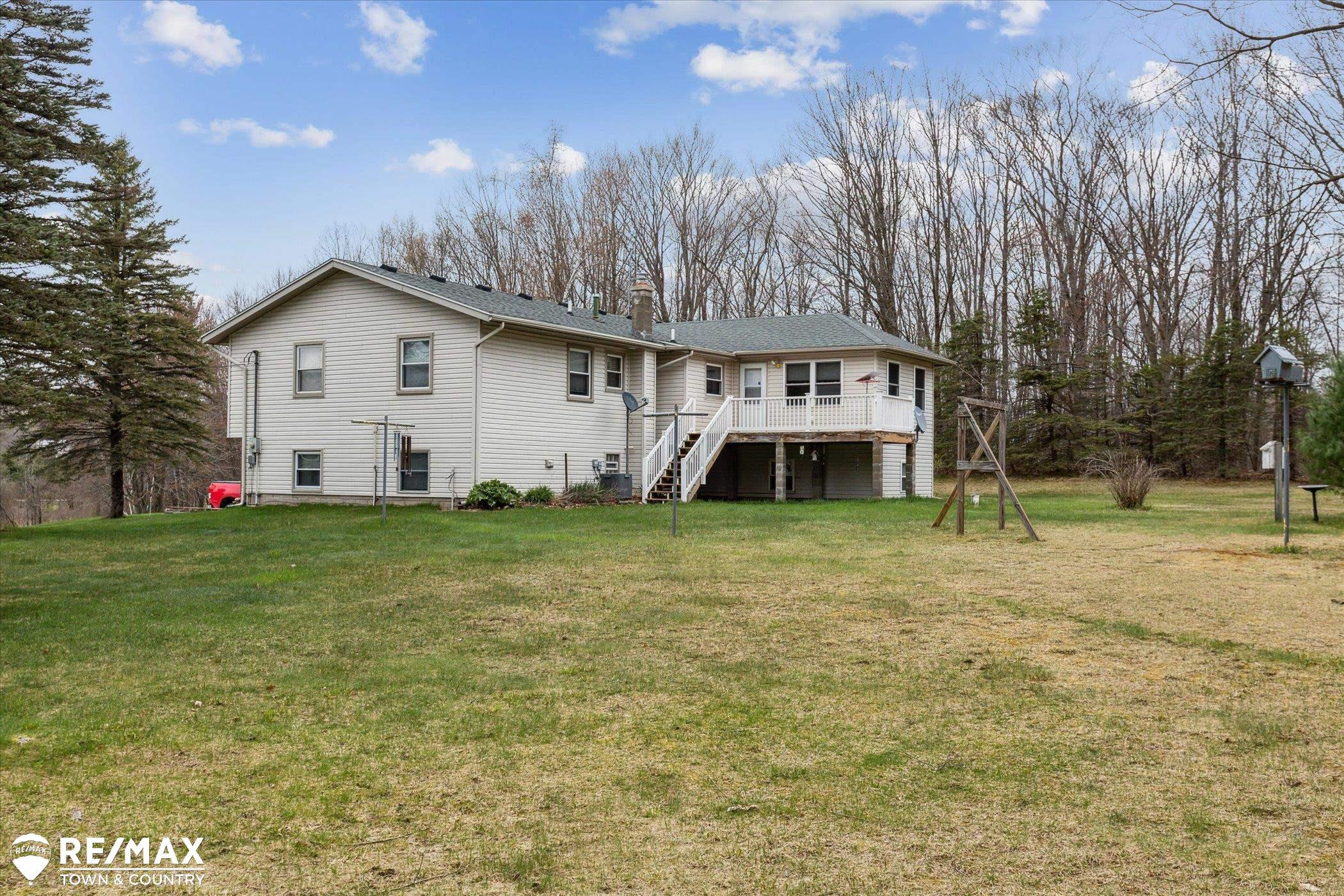 541 Stockwell Road, Harrison, MI 48625 — Photo 37