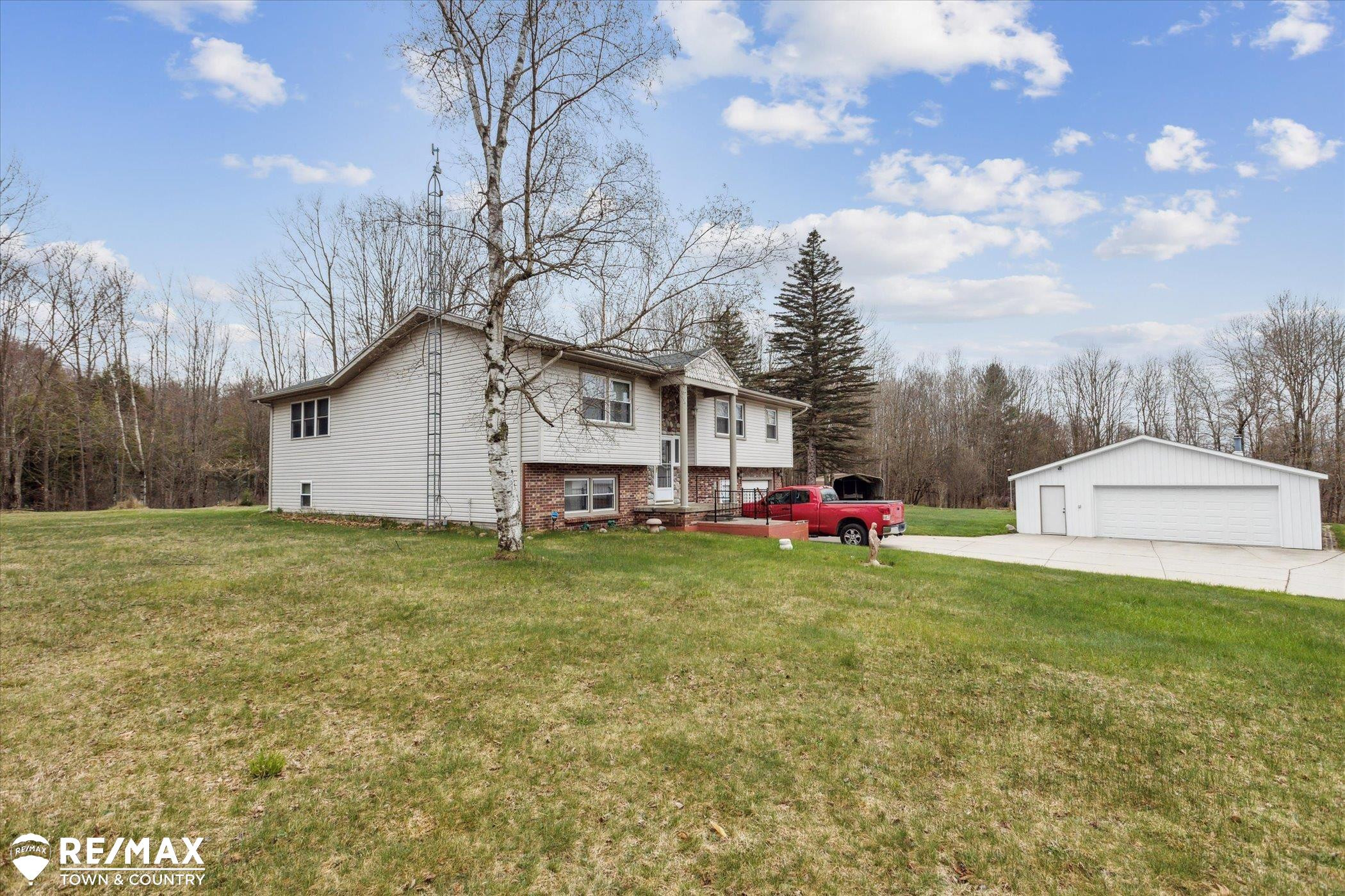 541 Stockwell Road, Harrison, MI 48625 — Photo 39