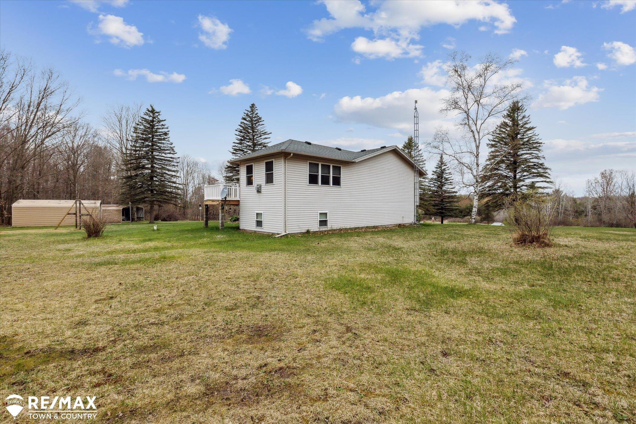 541 Stockwell Road, Harrison, MI 48625 — Photo 40