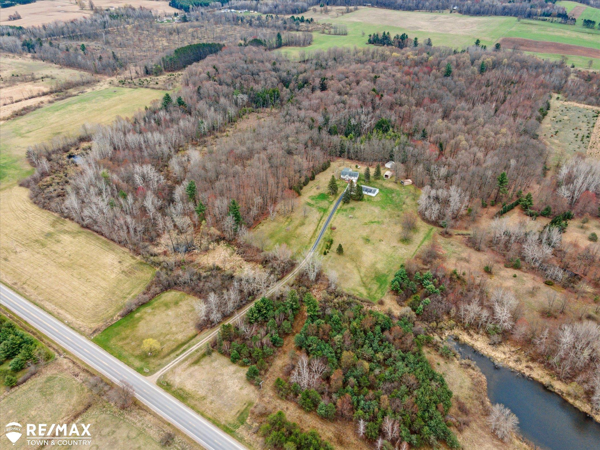 541 Stockwell Road, Harrison, MI 48625 — Photo 44
