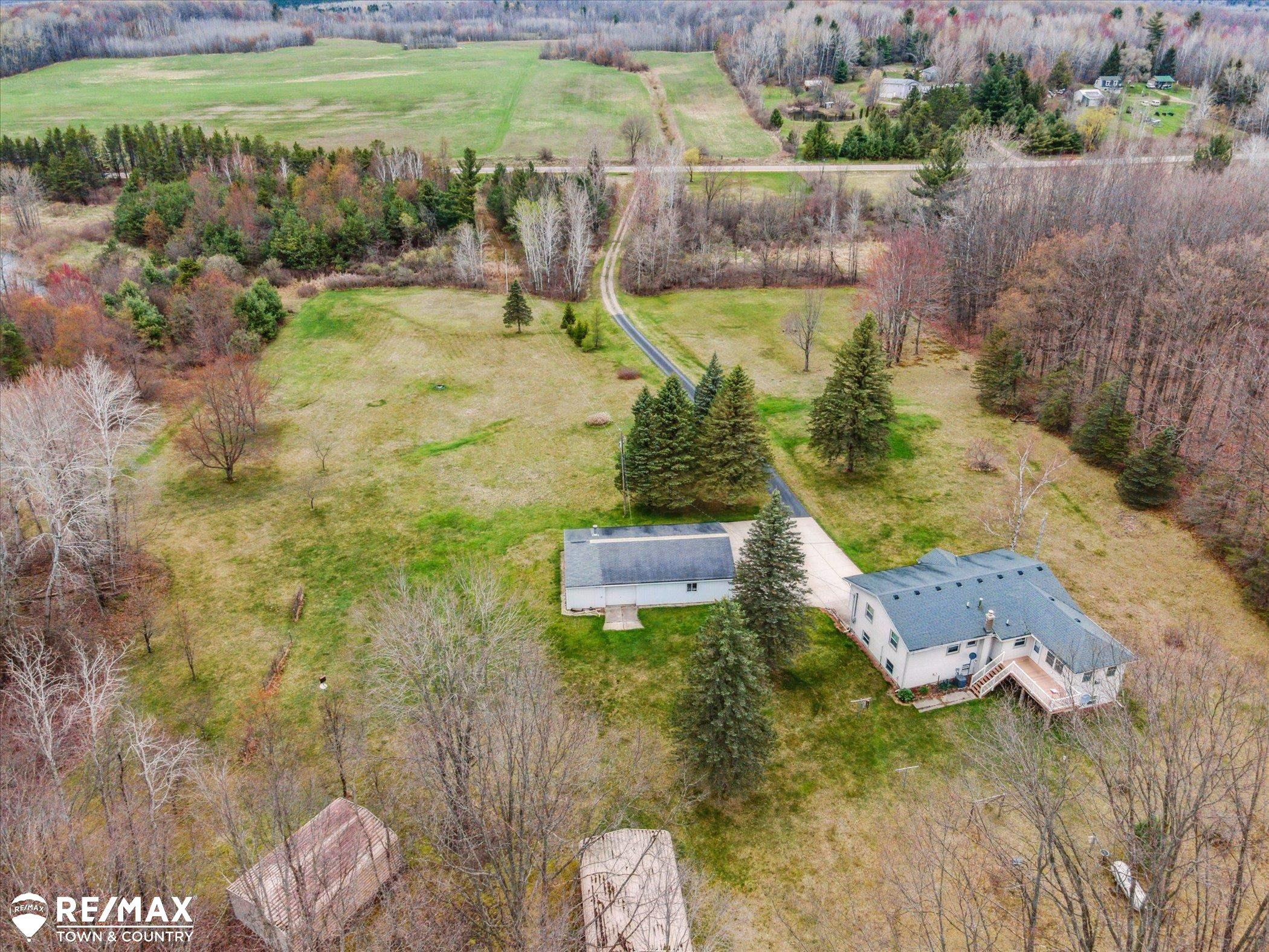 541 Stockwell Road, Harrison, MI 48625 — Photo 53