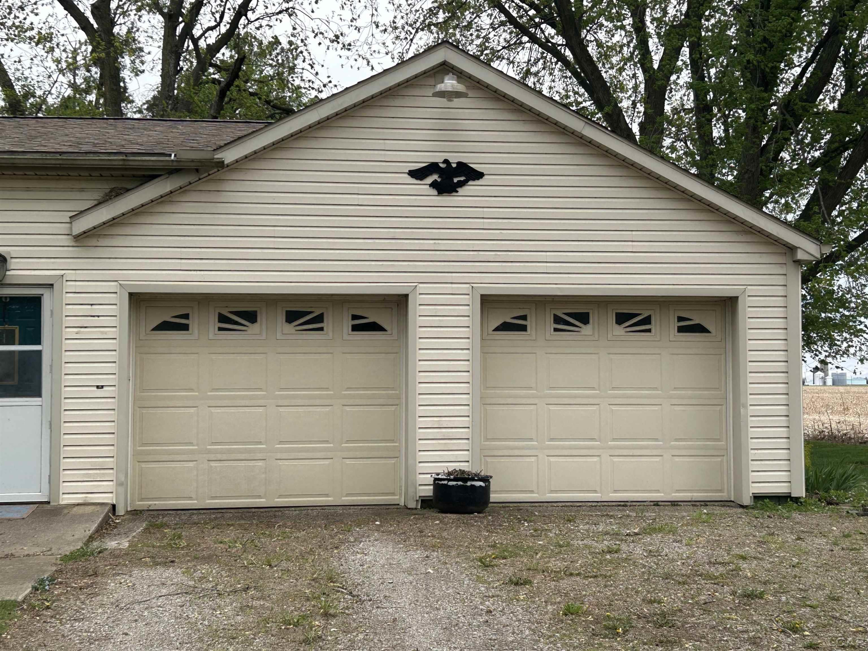 2381 S WELLSVILLE Road, Blissfield, MI 49228 — Photo 2