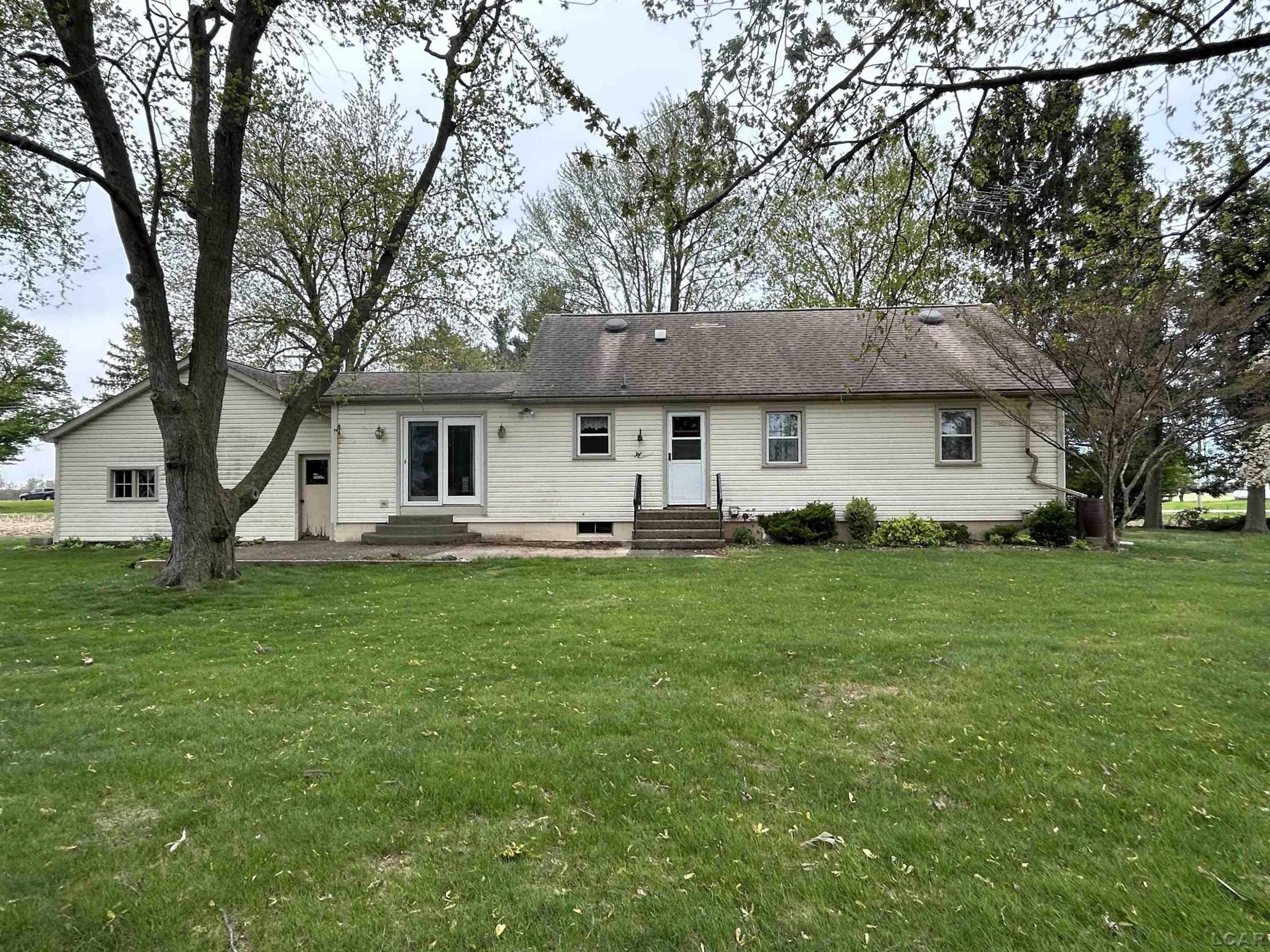 2381 S WELLSVILLE Road, Blissfield, MI 49228 — Photo 3
