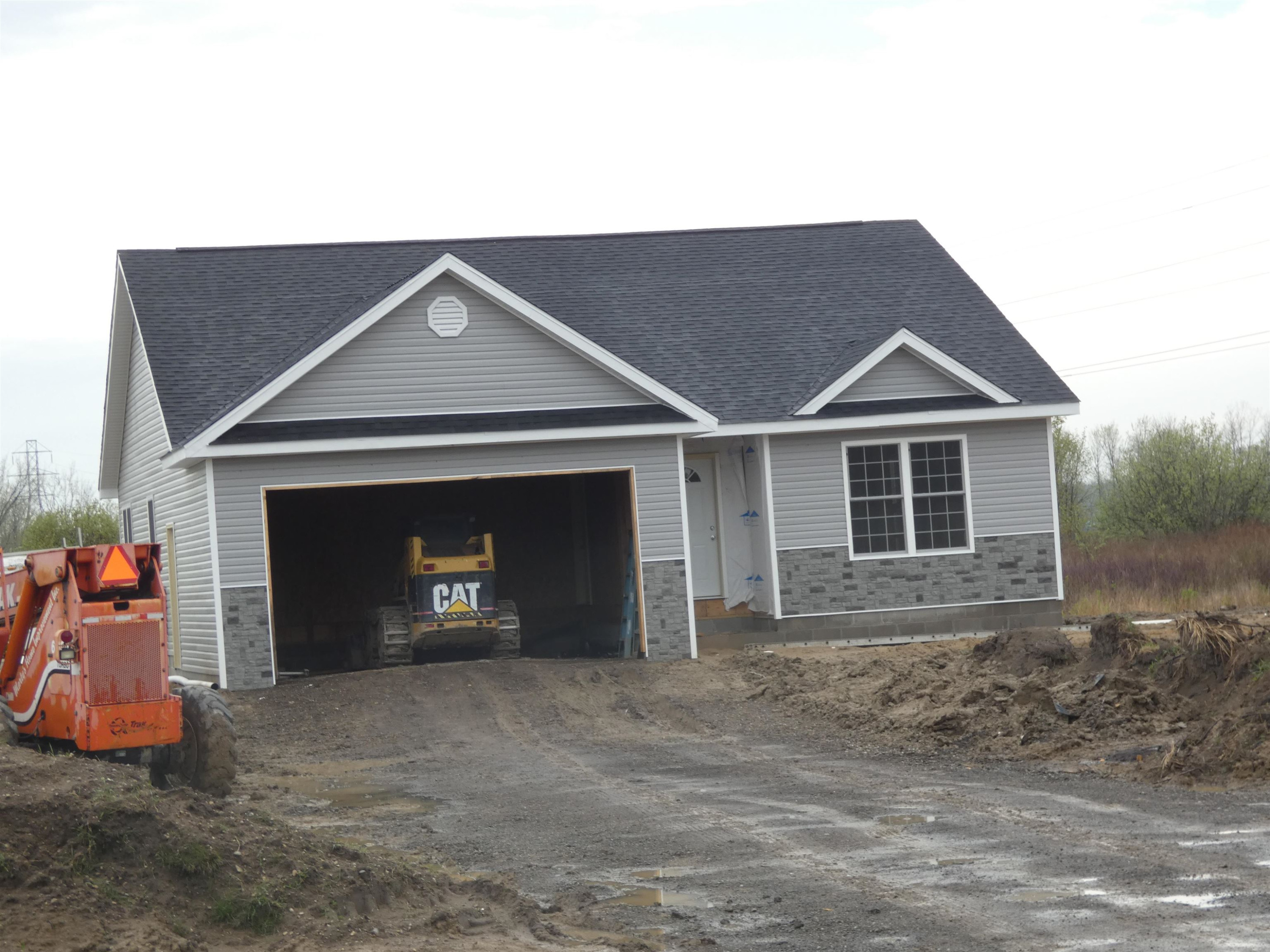6408 Mckinley Road, MI — Photo 2
