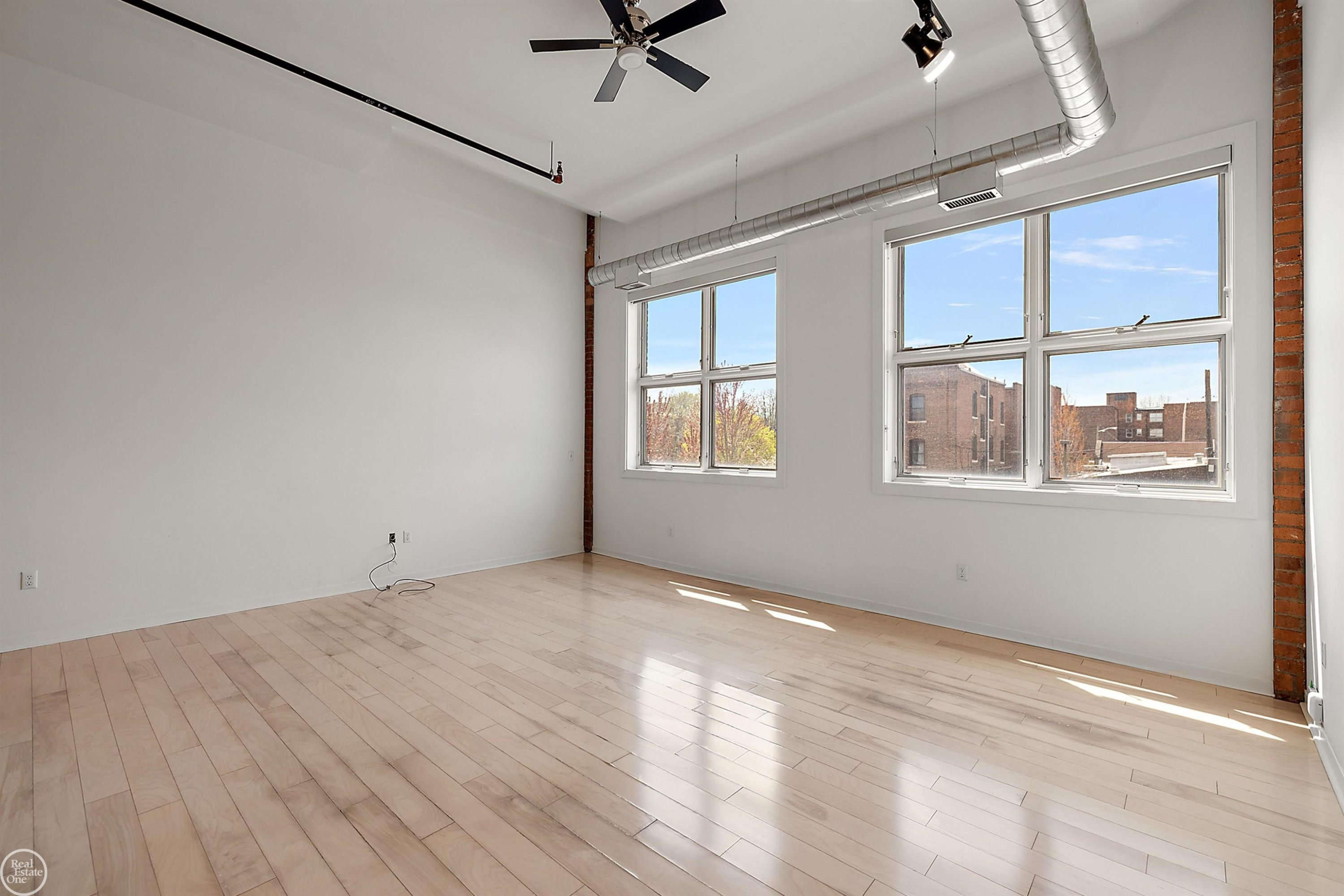 444 W Willis St UNIT&nbsp;89/205 Street, Detroit, MI, 48201