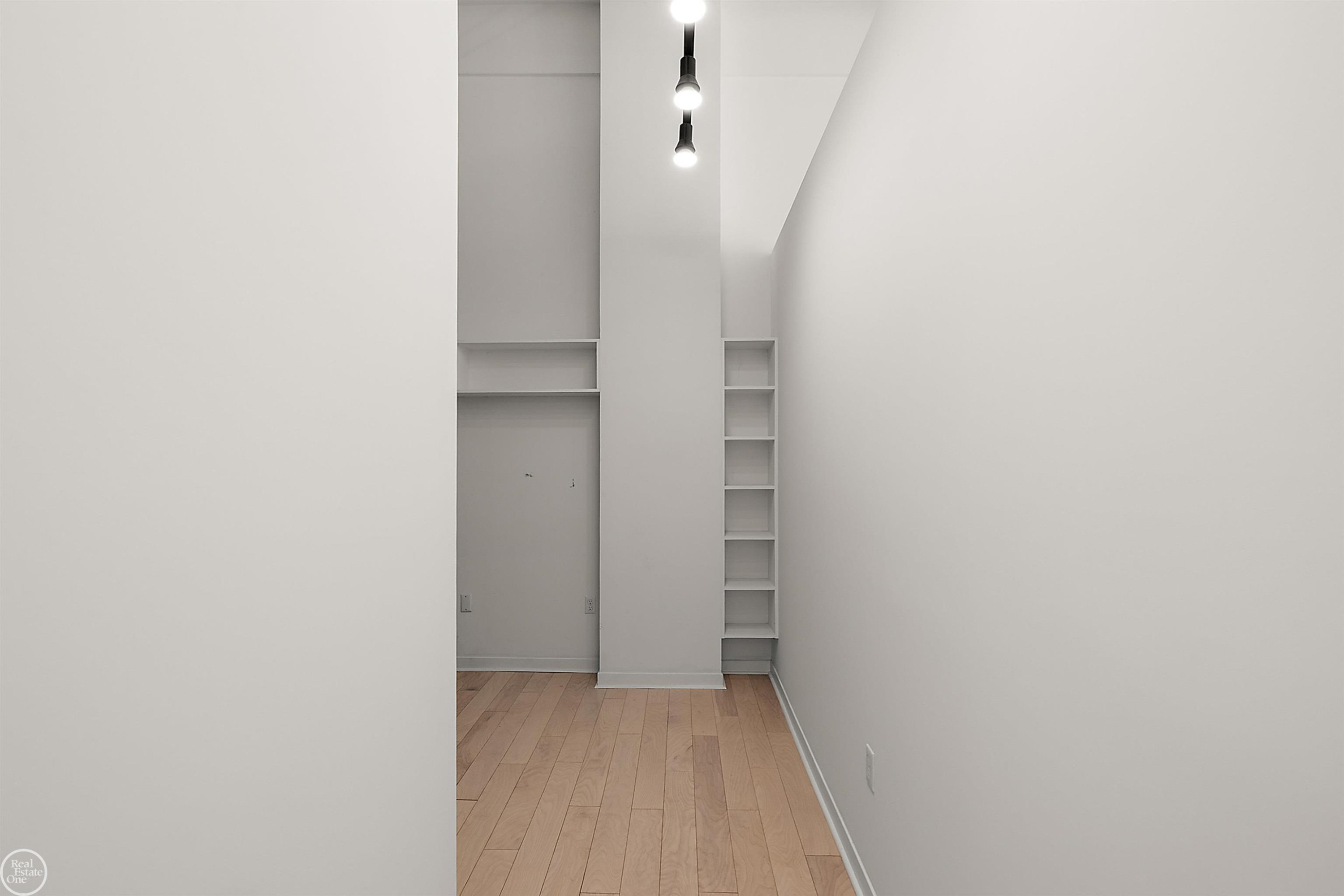 444 W Willis St UNIT&nbsp;89/205 Street, Detroit, MI, 48201