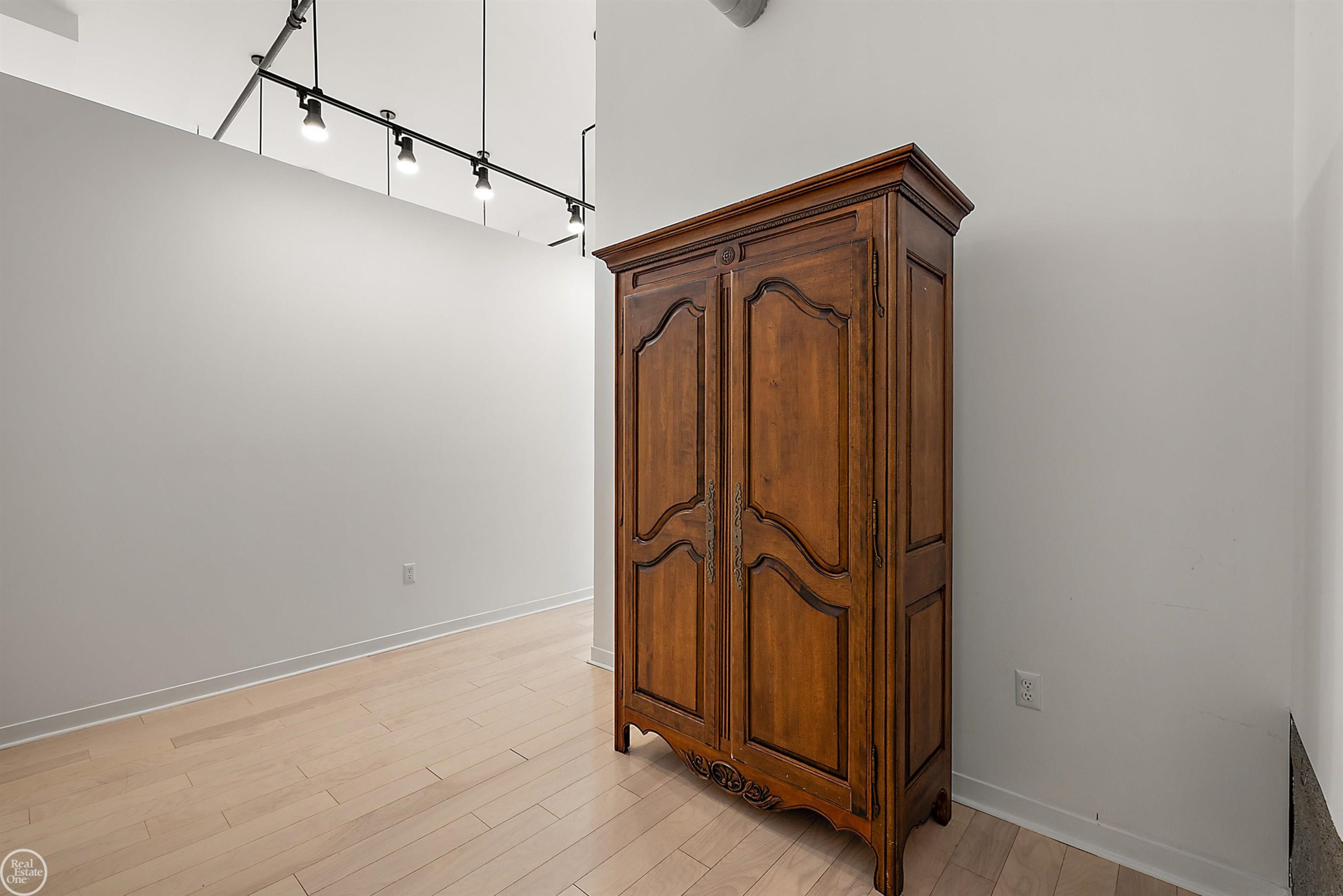 444 W Willis St UNIT&nbsp;89/205 Street, Detroit, MI, 48201