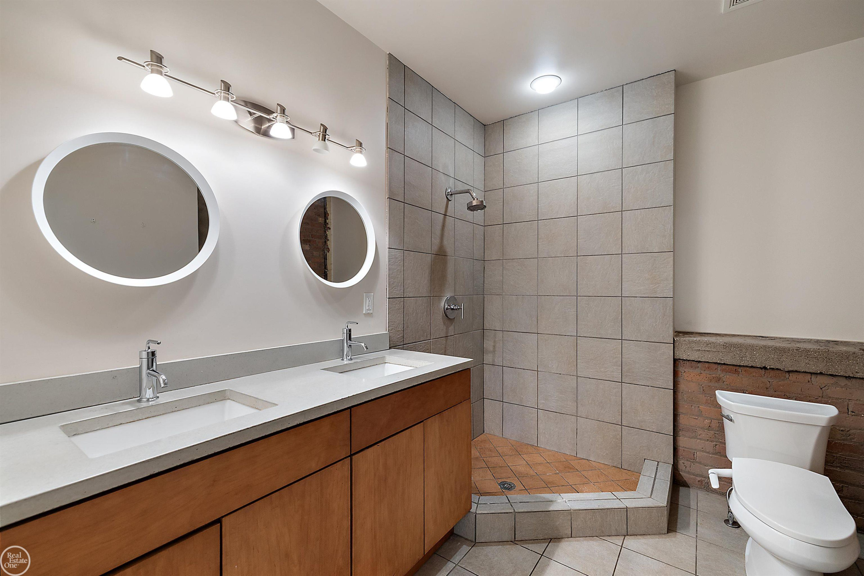 444 W Willis St UNIT&nbsp;89/205 Street, Detroit, MI, 48201