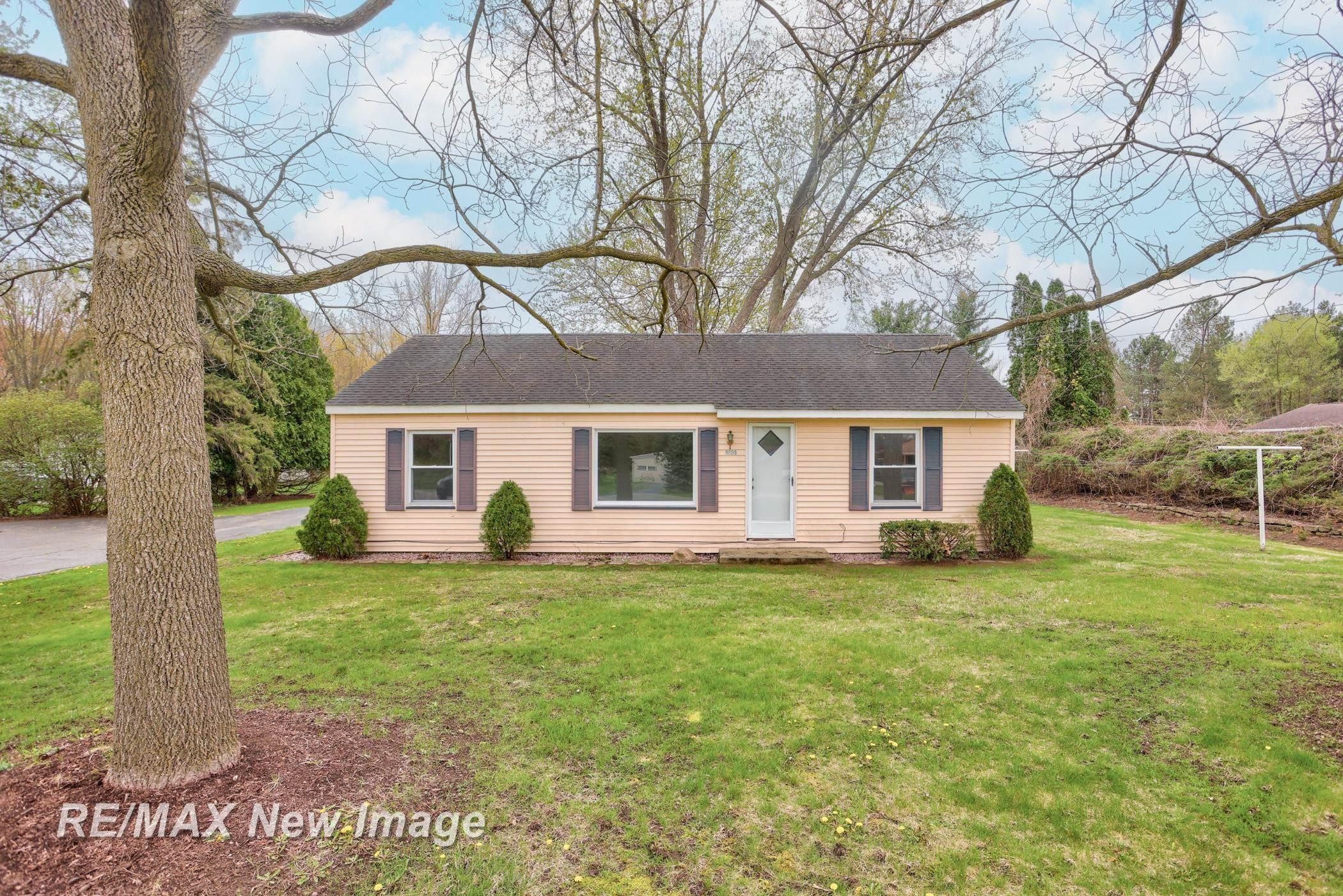 6895 Swan Creek Road, Saginaw, MI 48609 — Photo 2
