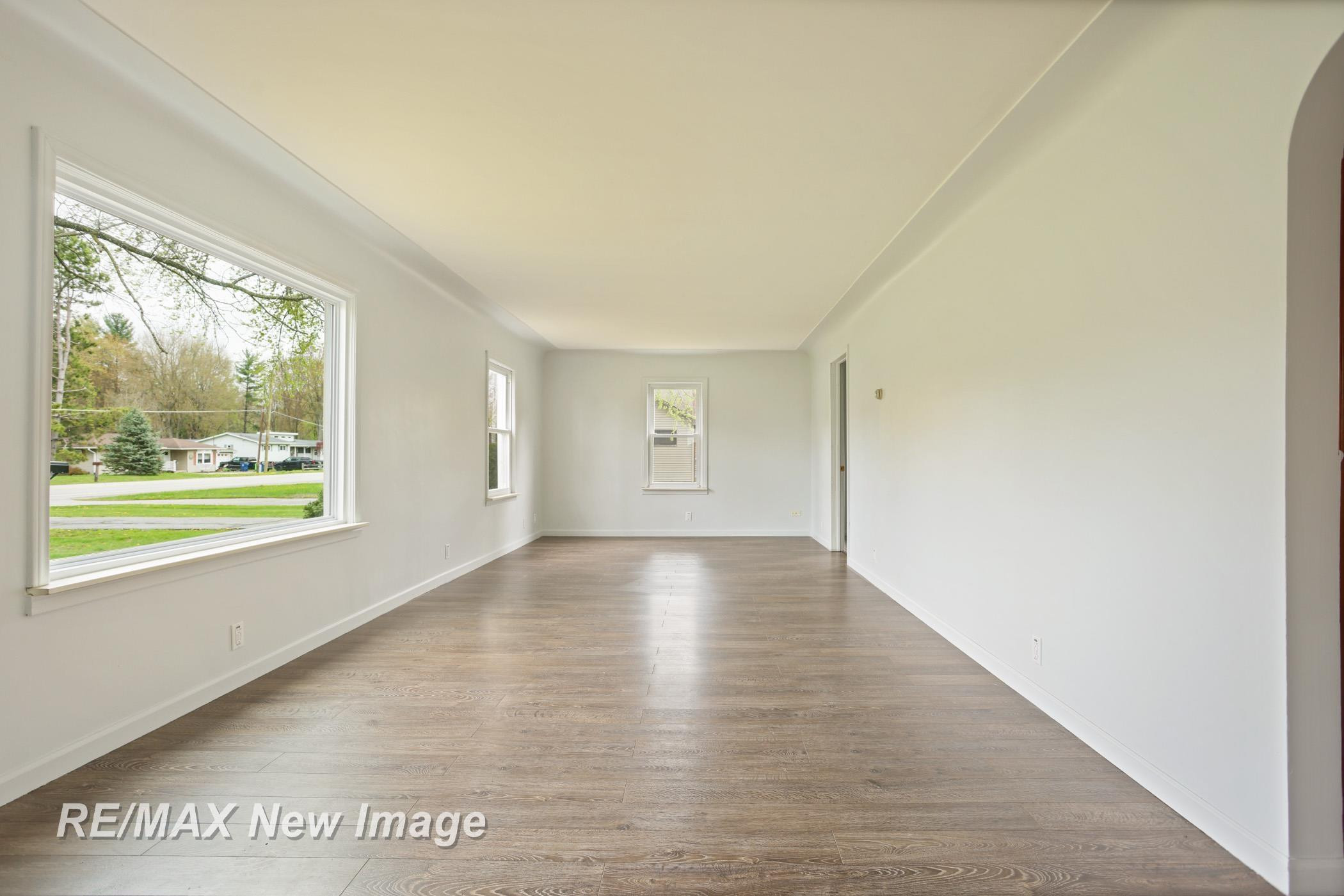 6895 Swan Creek Road, Saginaw, MI 48609 — Photo 8