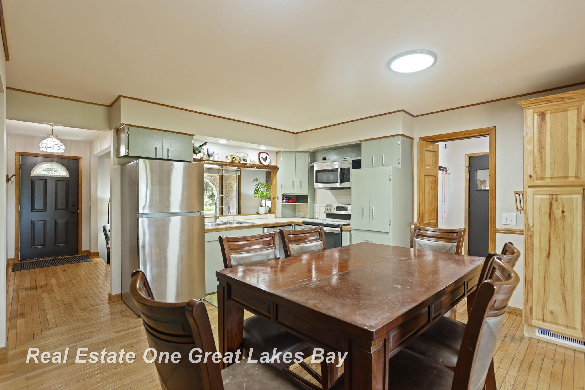 3637 S Brennan Road, Hemlock, MI 48626 — Photo 10