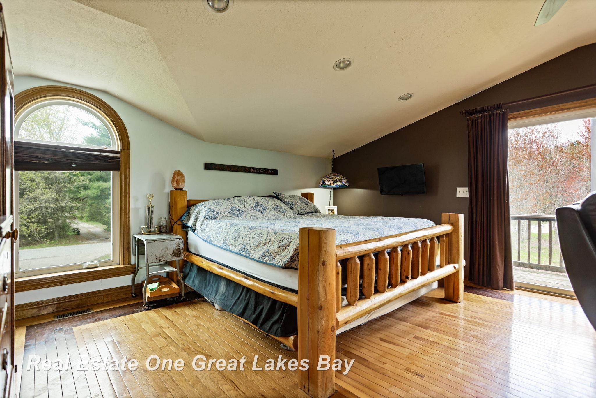 3637 S Brennan Road, Hemlock, MI 48626 — Photo 17