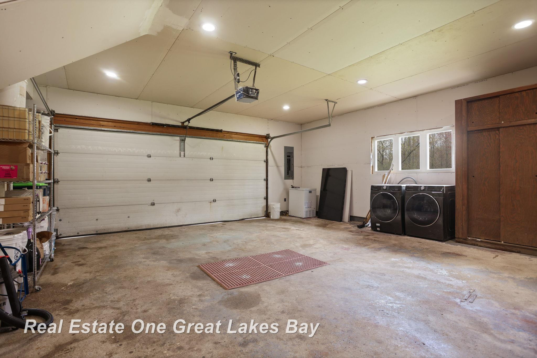 3637 S Brennan Road, Hemlock, MI 48626 — Photo 31