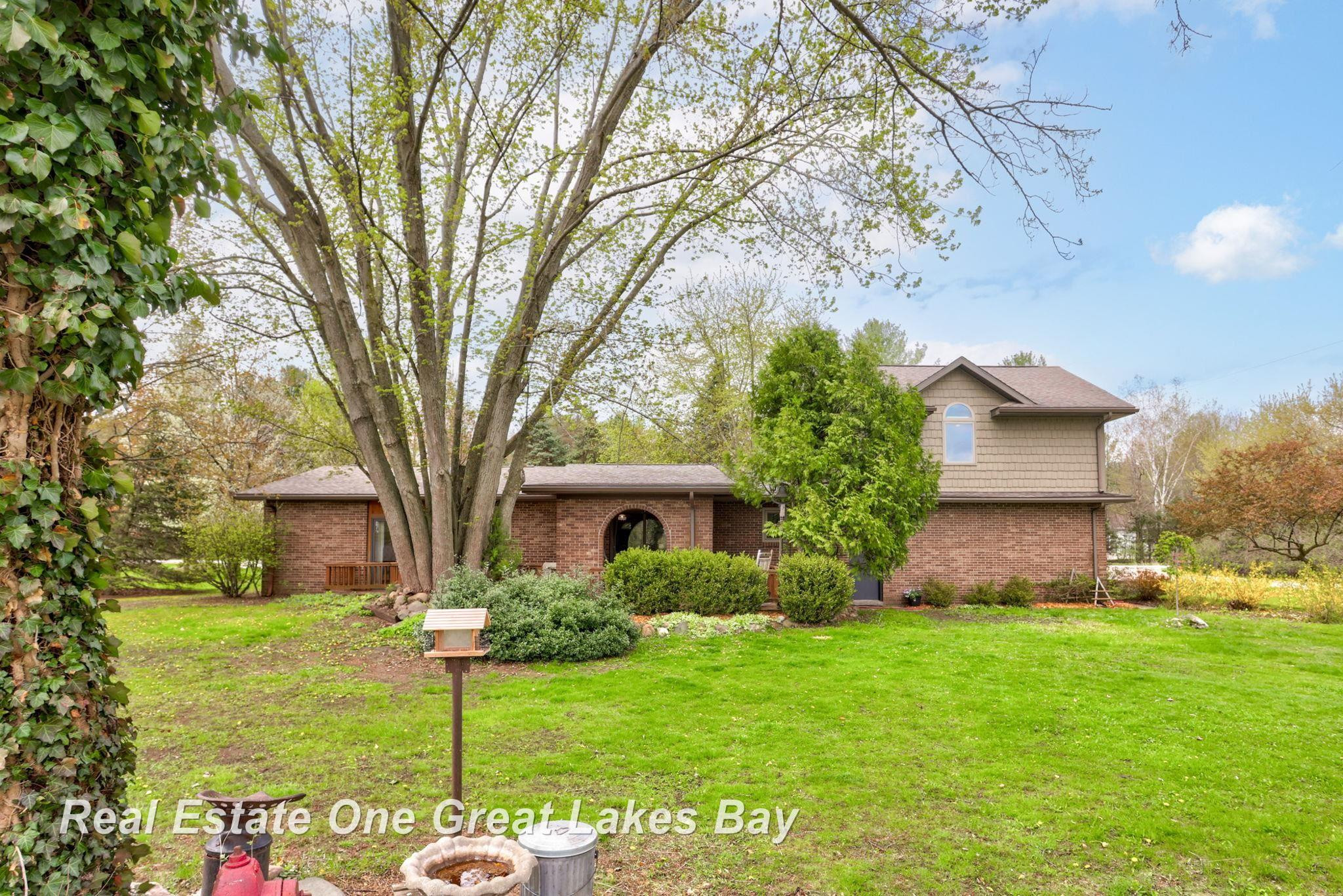3637 S Brennan Road, Hemlock, MI 48626 — Photo 40