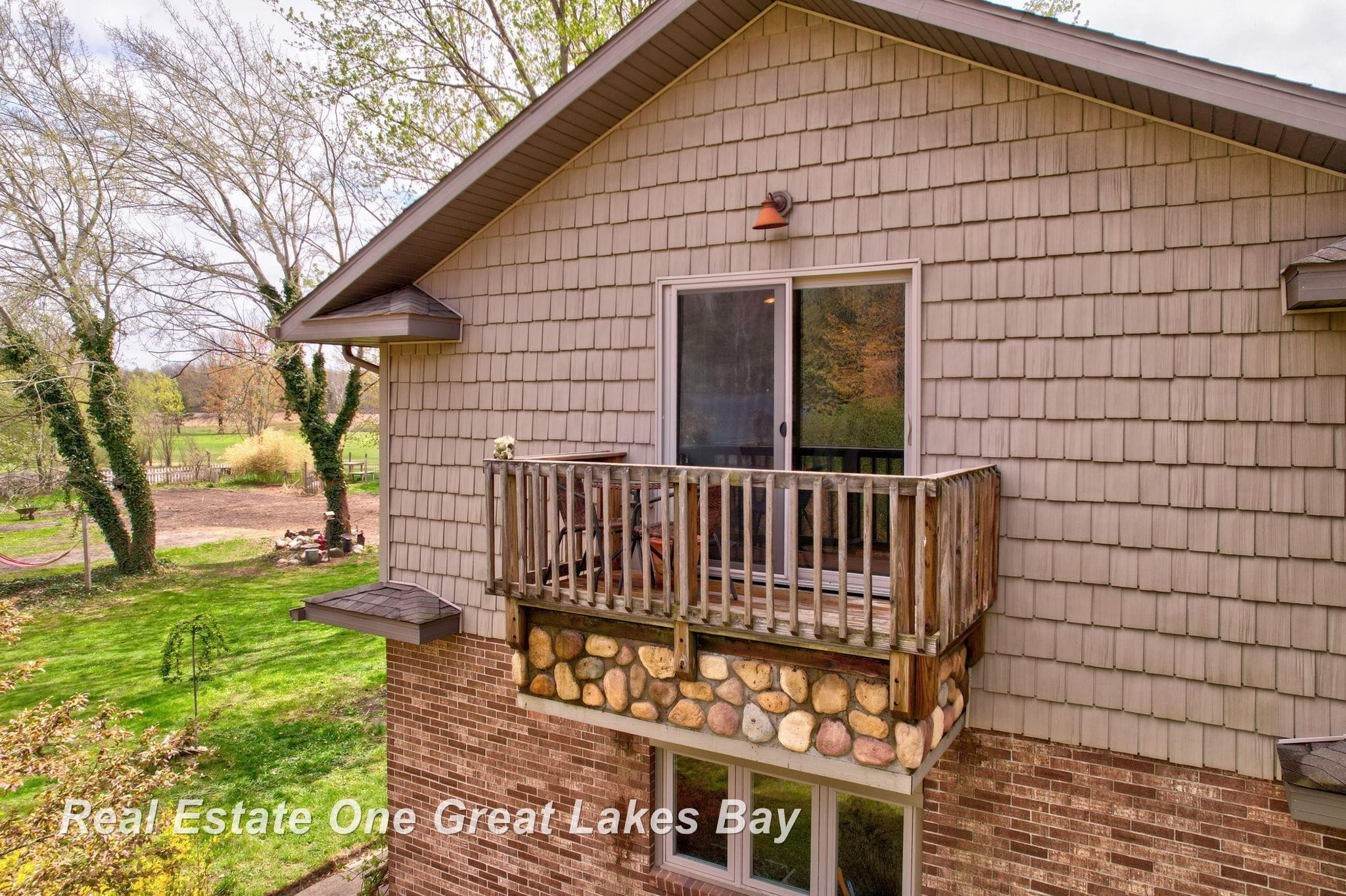 3637 S Brennan Road, Hemlock, MI 48626 — Photo 42