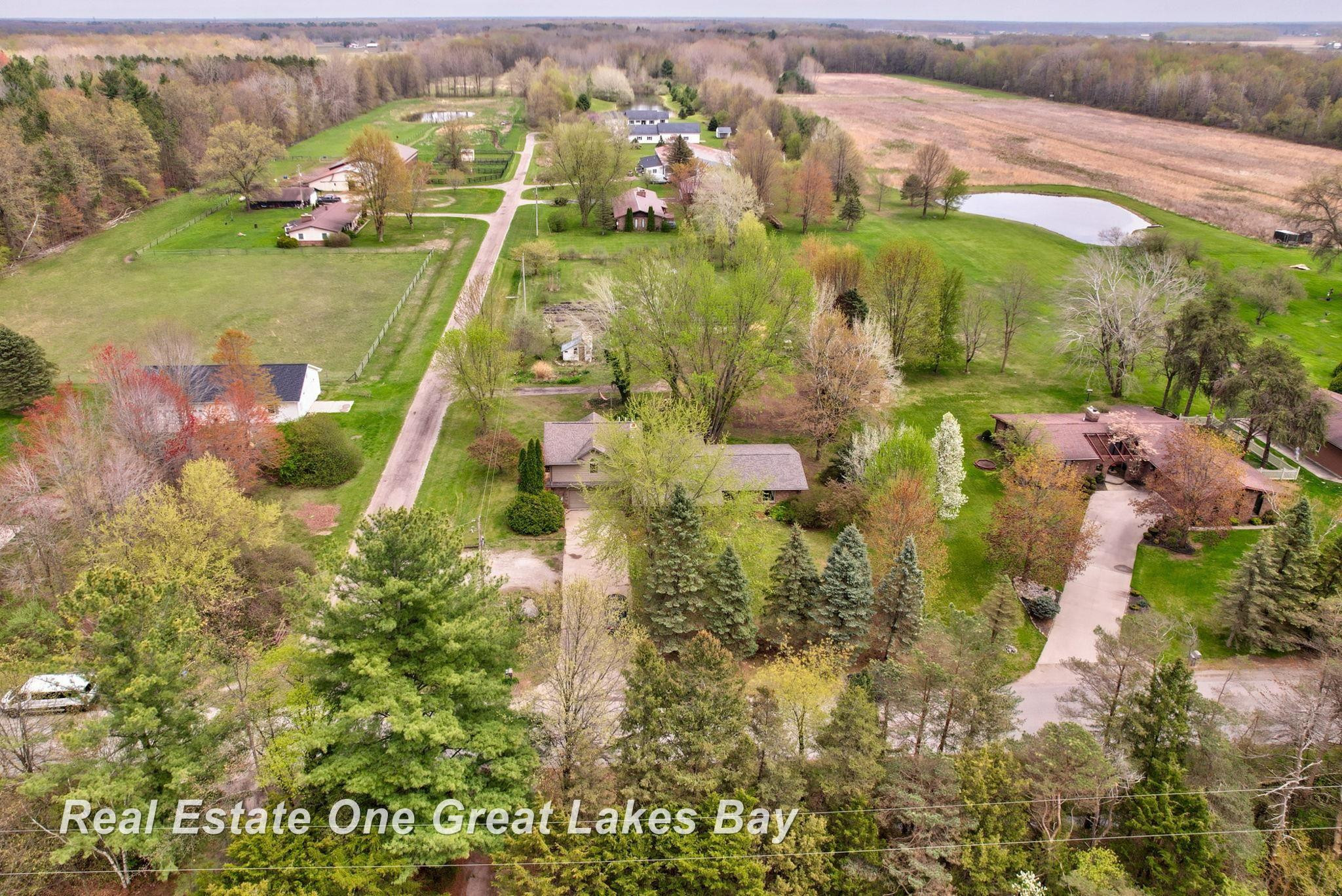 3637 S Brennan Road, Hemlock, MI 48626 — Photo 51