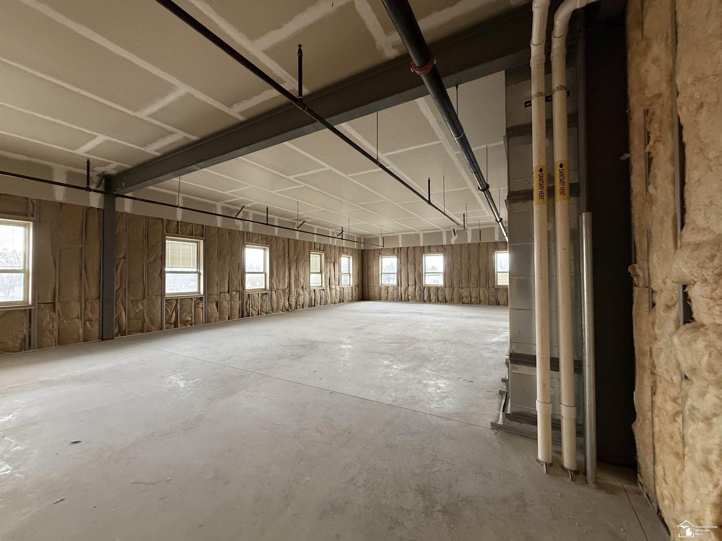 7825 N Dixie Highway, Unit 300, Newport, MI 48166 — Photo 2