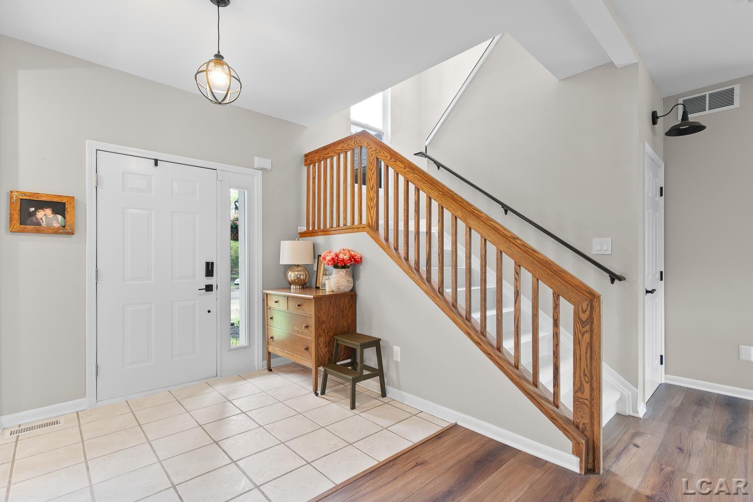 4212 Inglewood Drive, Ypsilanti, MI 48197 — Photo 8