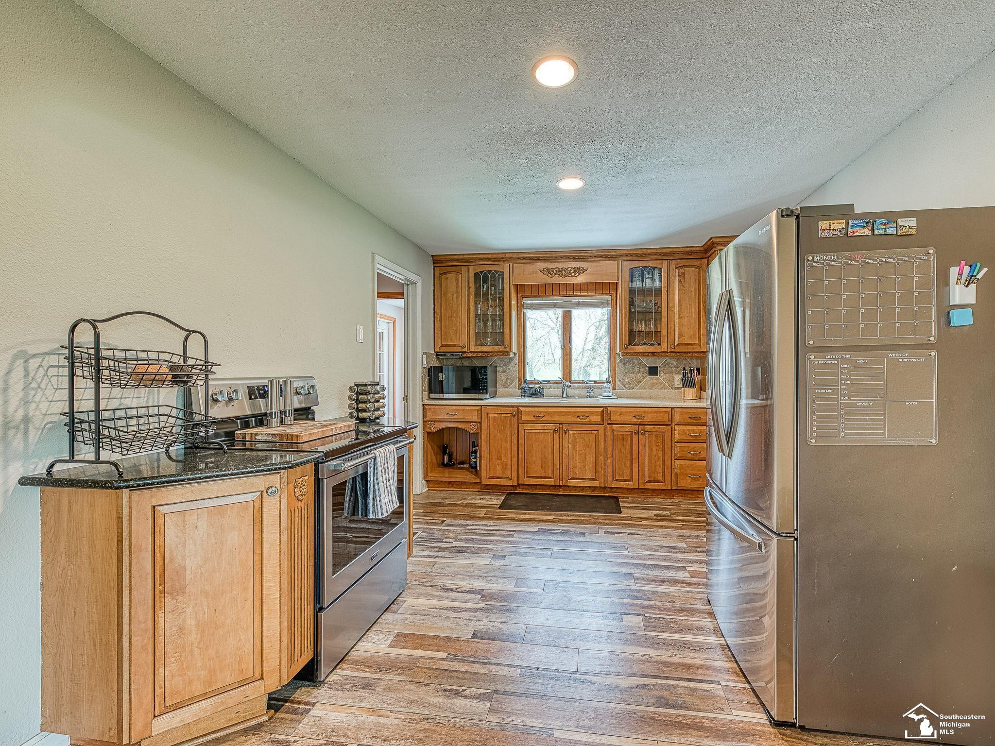 8420 Memorial Highway, MI 49267 — Photo 10