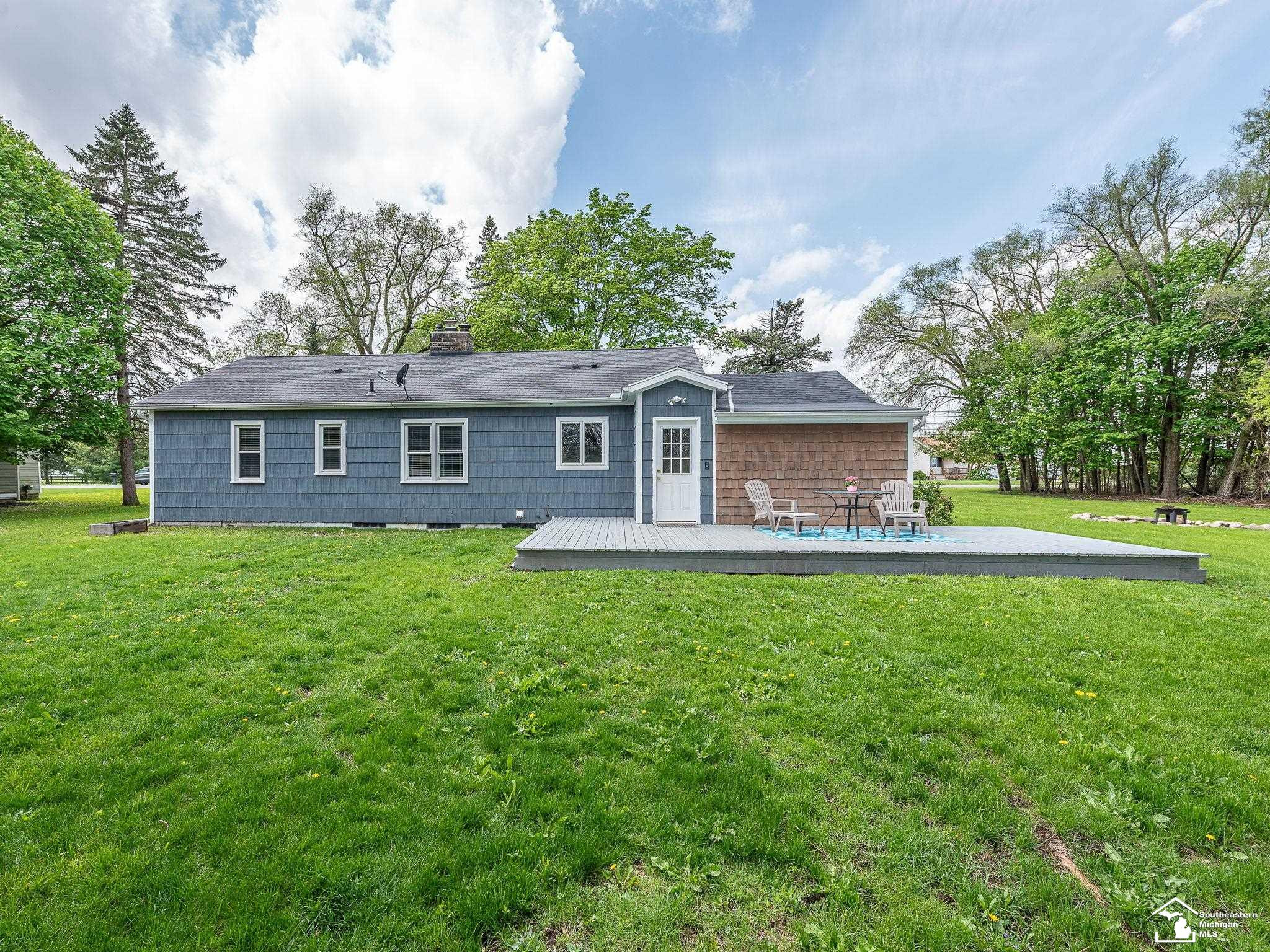 8420 Memorial Highway, MI 49267 — Photo 27