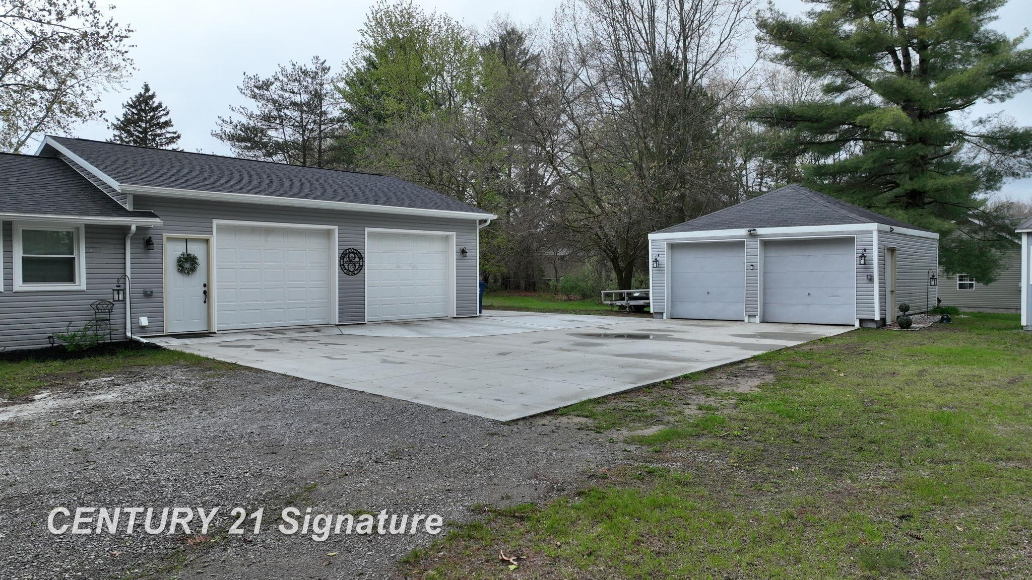 420 W spruce Road, Saint Charles, MI 48655 — Photo 13