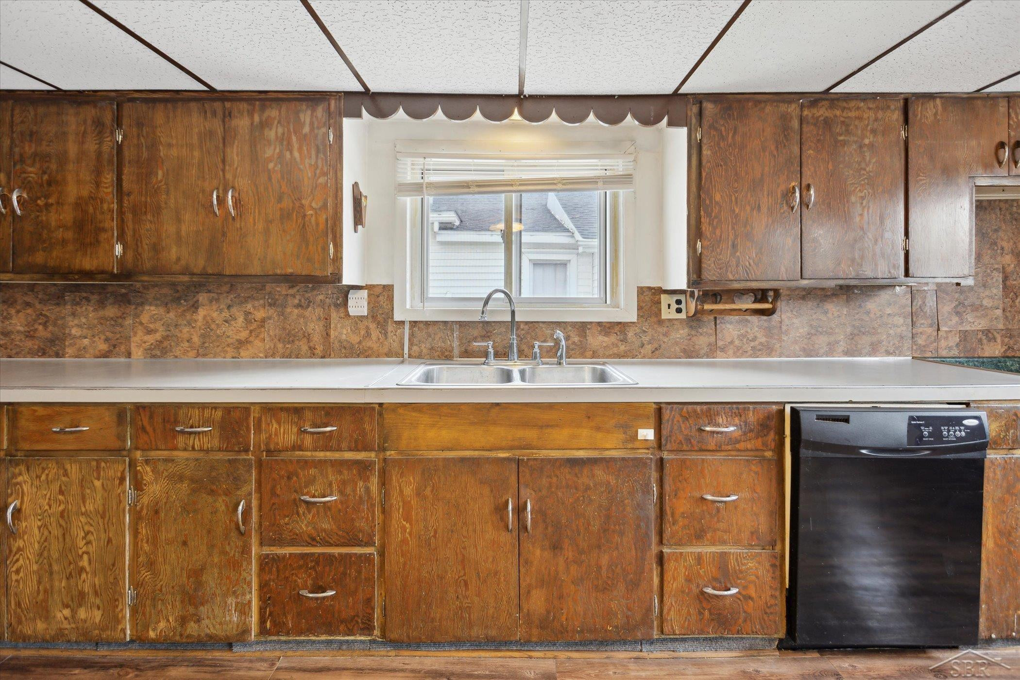 104 S Manitou Street, Pinconning, MI 48650 — Photo 9