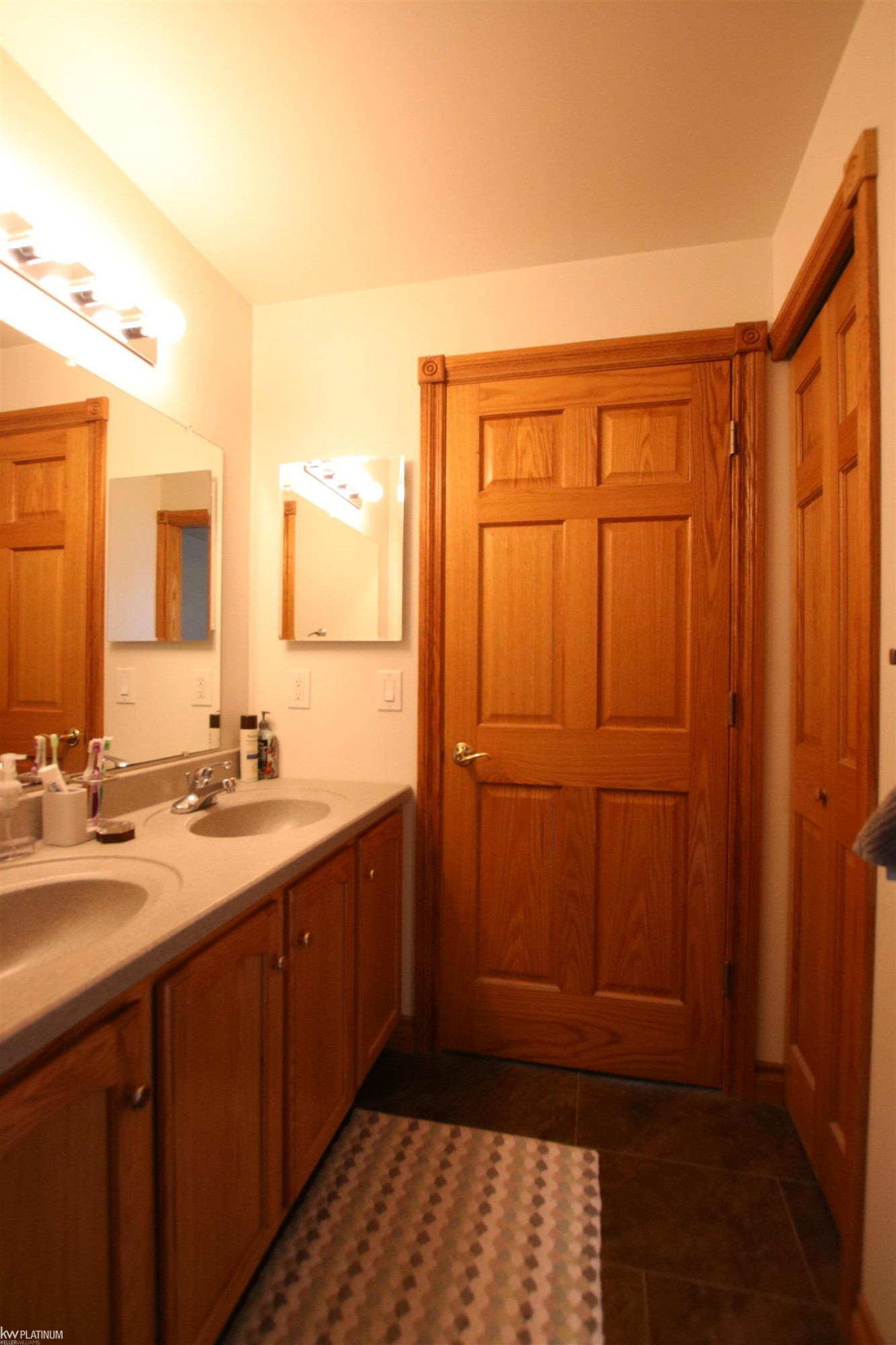 317 N 1st Street, Chesaning, MI 48616 — Photo 29