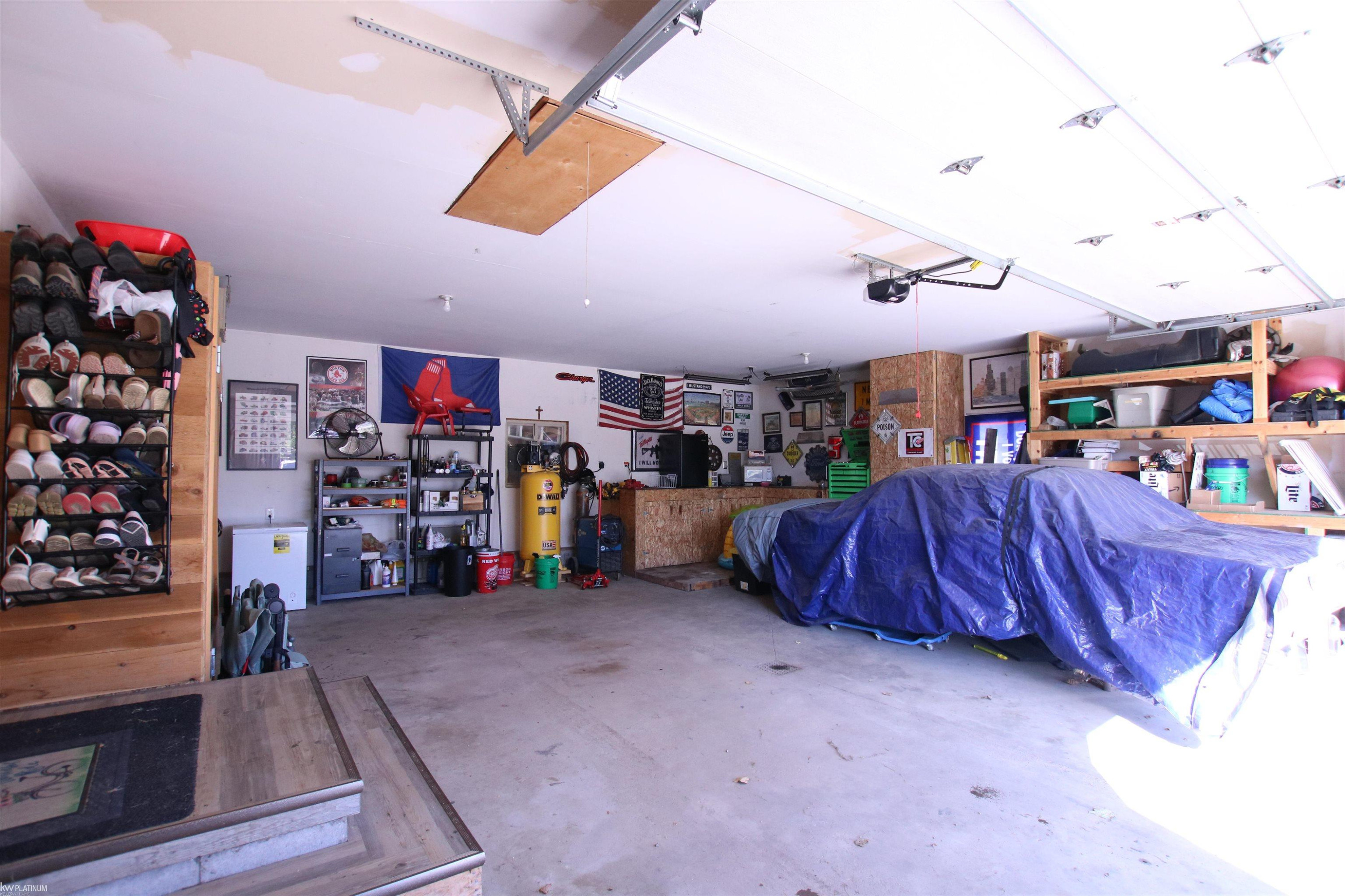 317 N 1st Street, Chesaning, MI 48616 — Photo 35