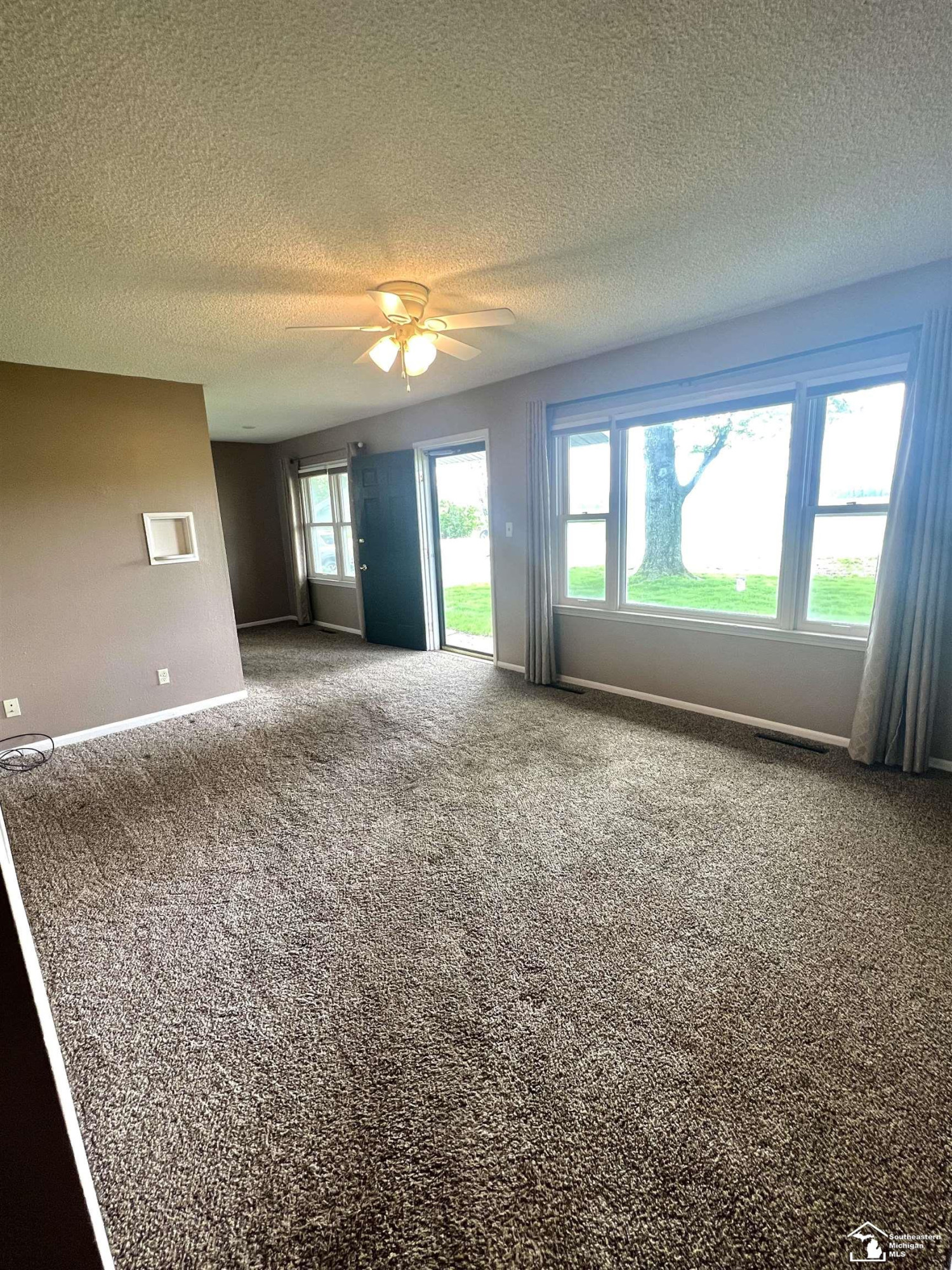 276 E Rauch Road, Temperance, MI 48182 — Photo 4