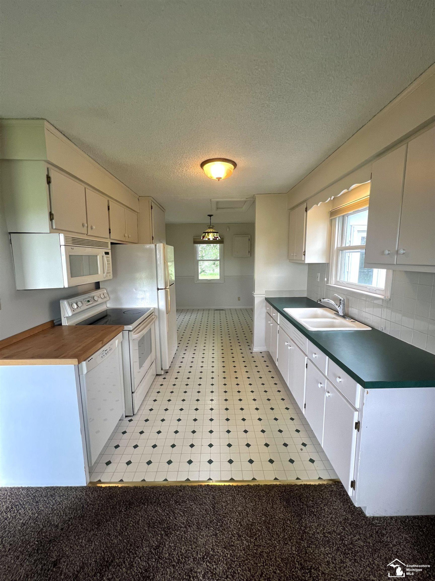 276 E Rauch Road, Temperance, MI 48182 — Photo 9