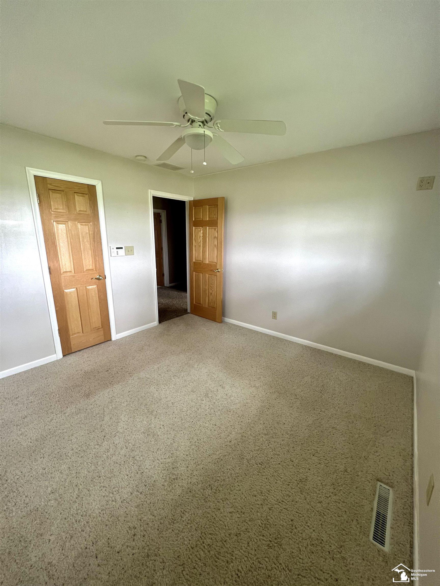 276 E Rauch Road, Temperance, MI 48182 — Photo 14