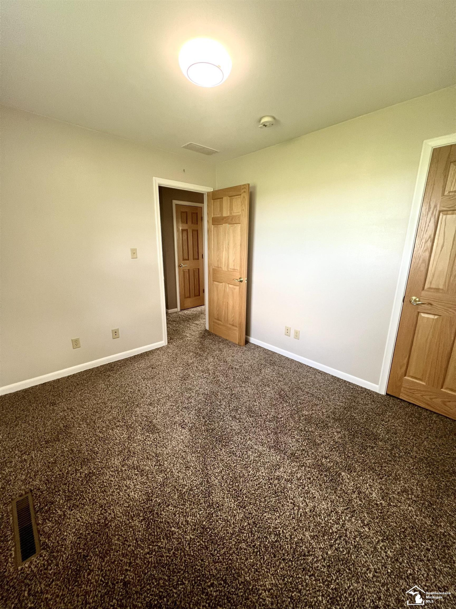 276 E Rauch Road, Temperance, MI 48182 — Photo 16
