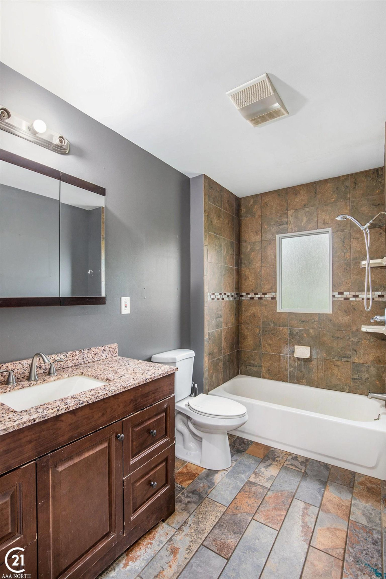 6424 Hunters Creek Road, Imlay City, MI 48444 — Photo 12
