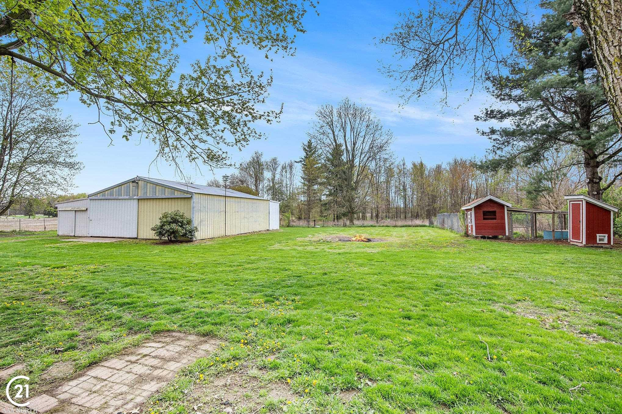6424 Hunters Creek Road, Imlay City, MI 48444 — Photo 24