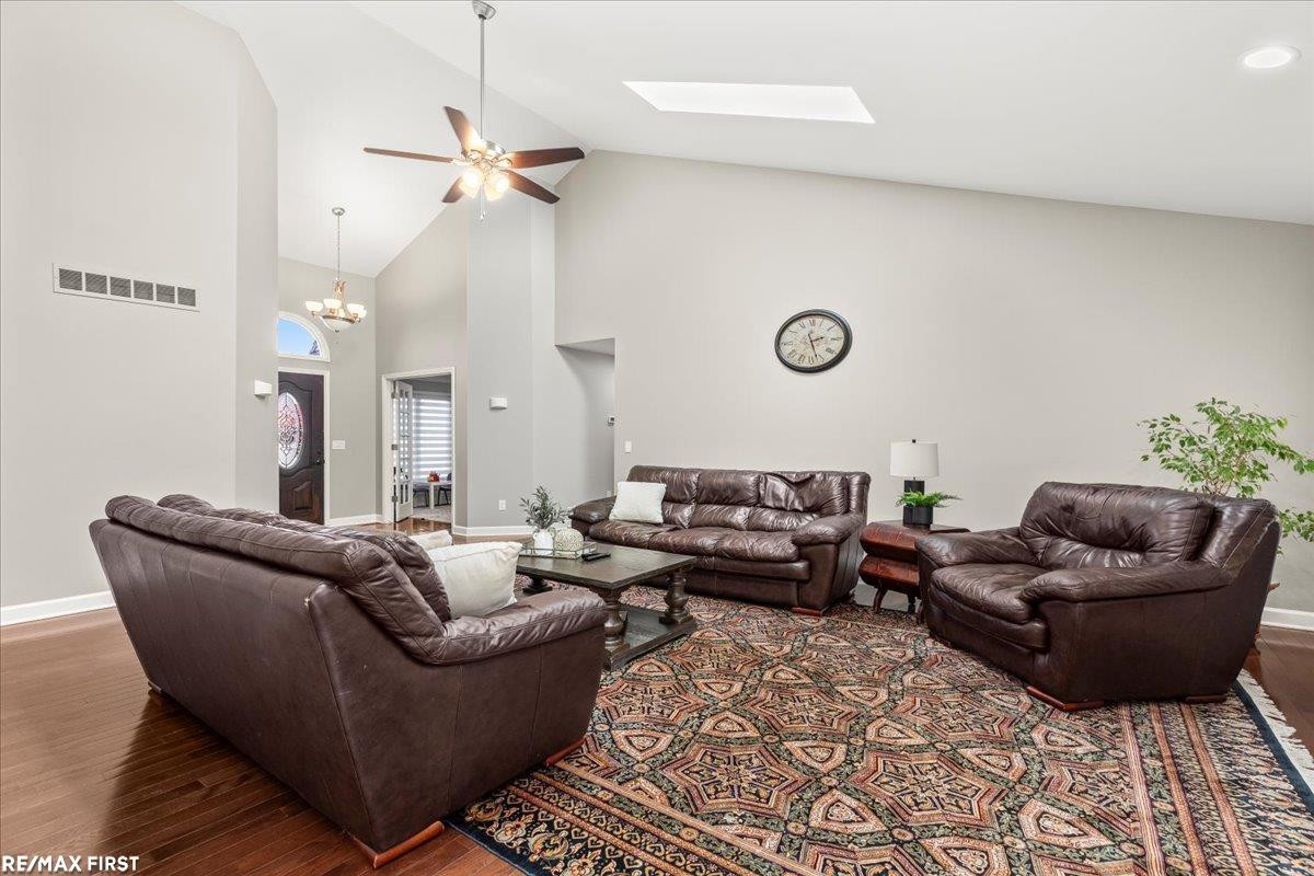 46709 Covington Drive, Macomb, MI 48044 — Photo 10