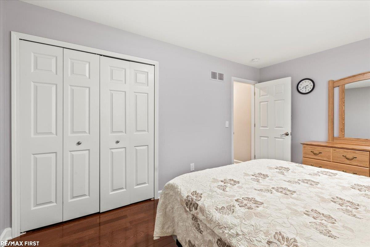 46709 Covington Drive, Macomb, MI 48044 — Photo 15