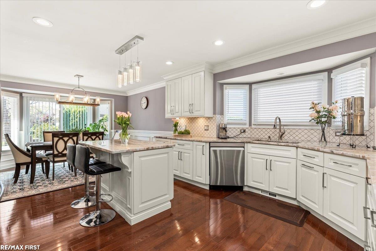 46709 Covington Drive, Macomb, MI 48044 — Photo 28