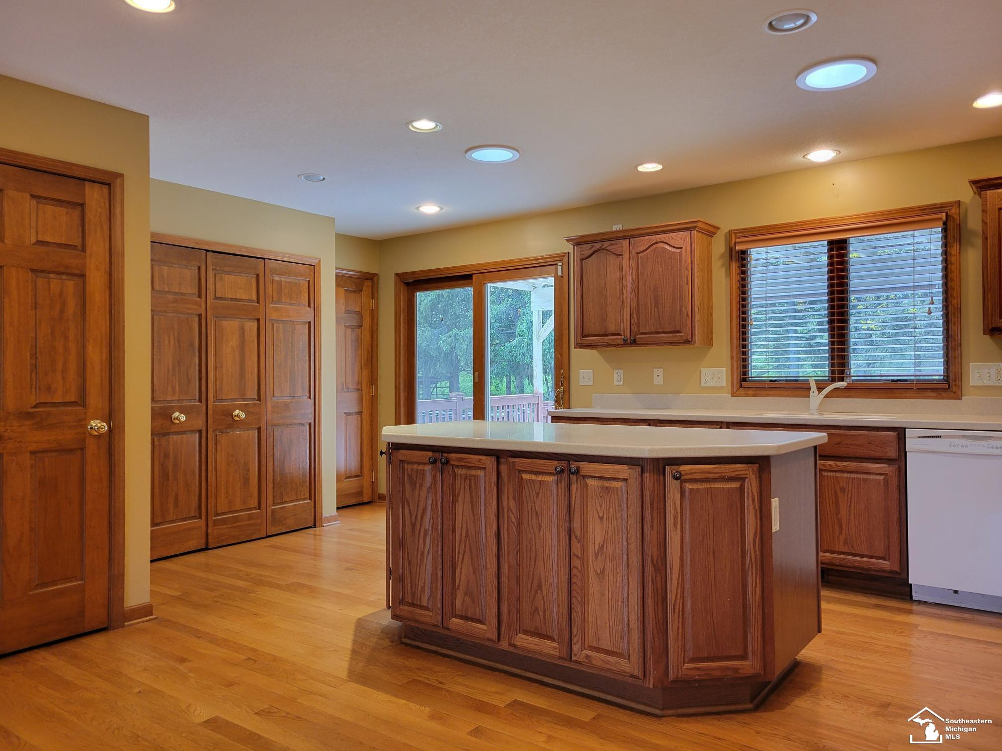7436 Summerfield Road, Petersburg, MI 49270 — Photo 12