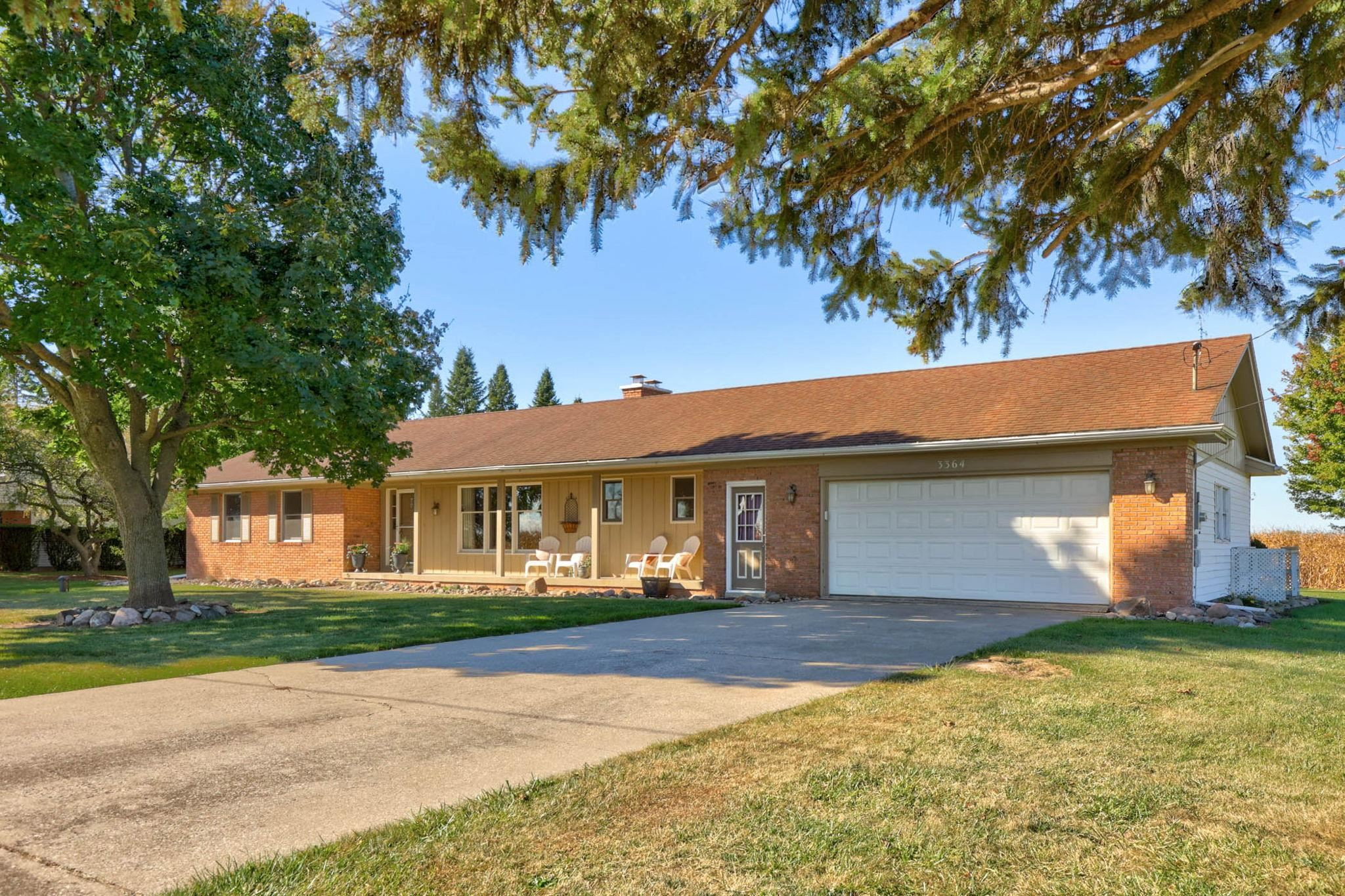 3364 S Reese Road, Frankenmuth, MI 48734 — Photo 2