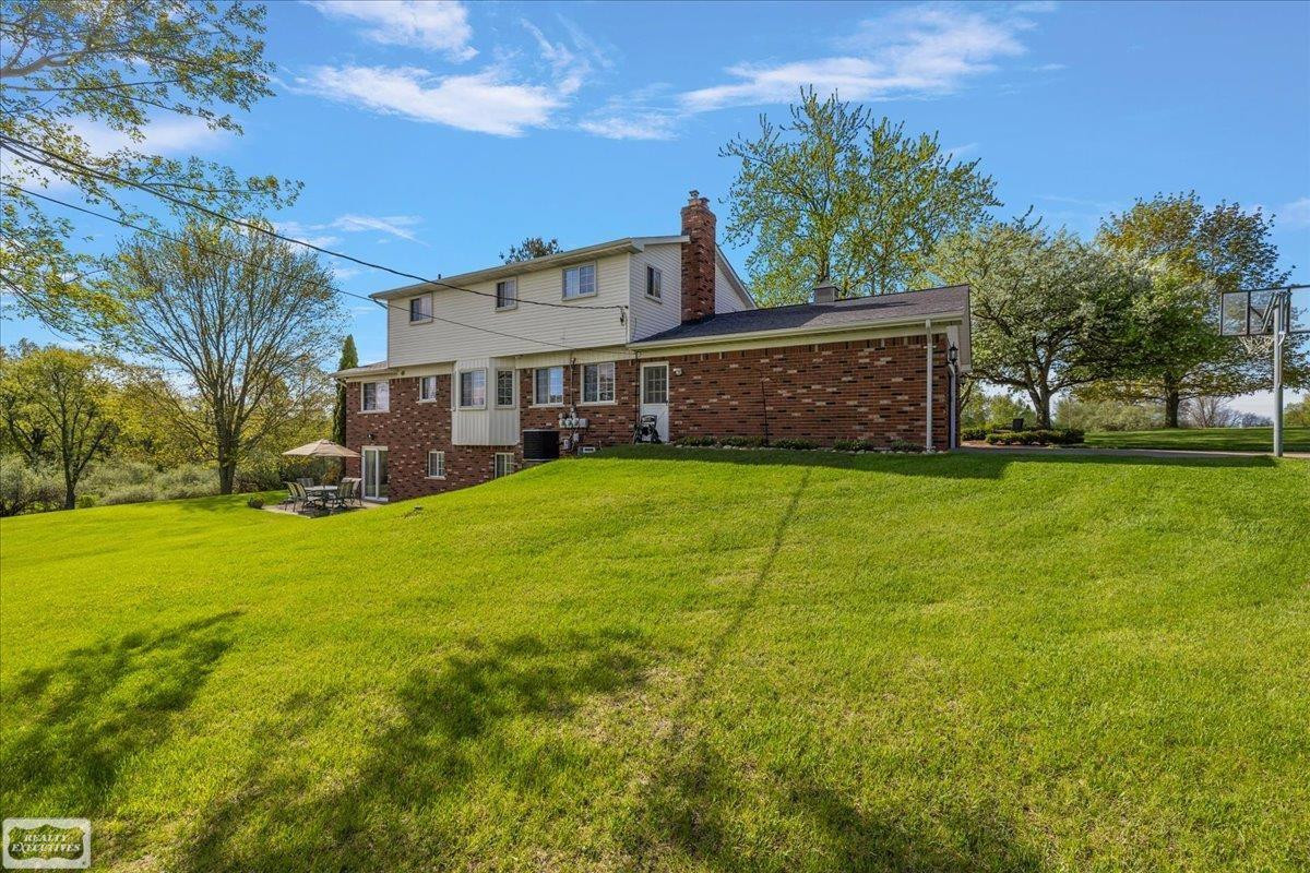 1151 Glen Meadow Lane, Leonard, MI 48367 — Photo 7
