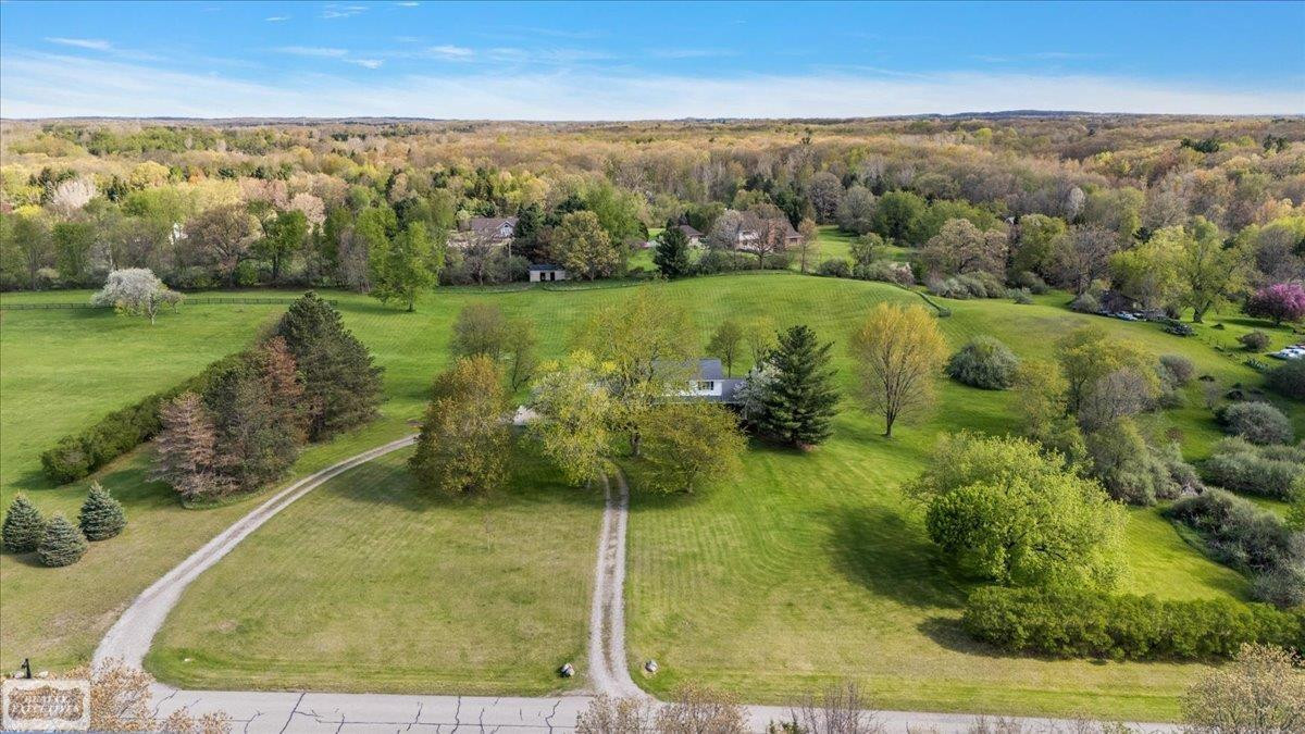 1151 Glen Meadow Lane, Leonard, MI 48367 — Photo 15