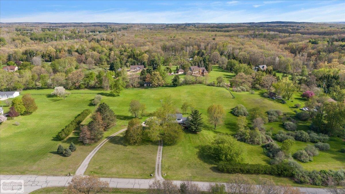1151 Glen Meadow Lane, Leonard, MI 48367 — Photo 16