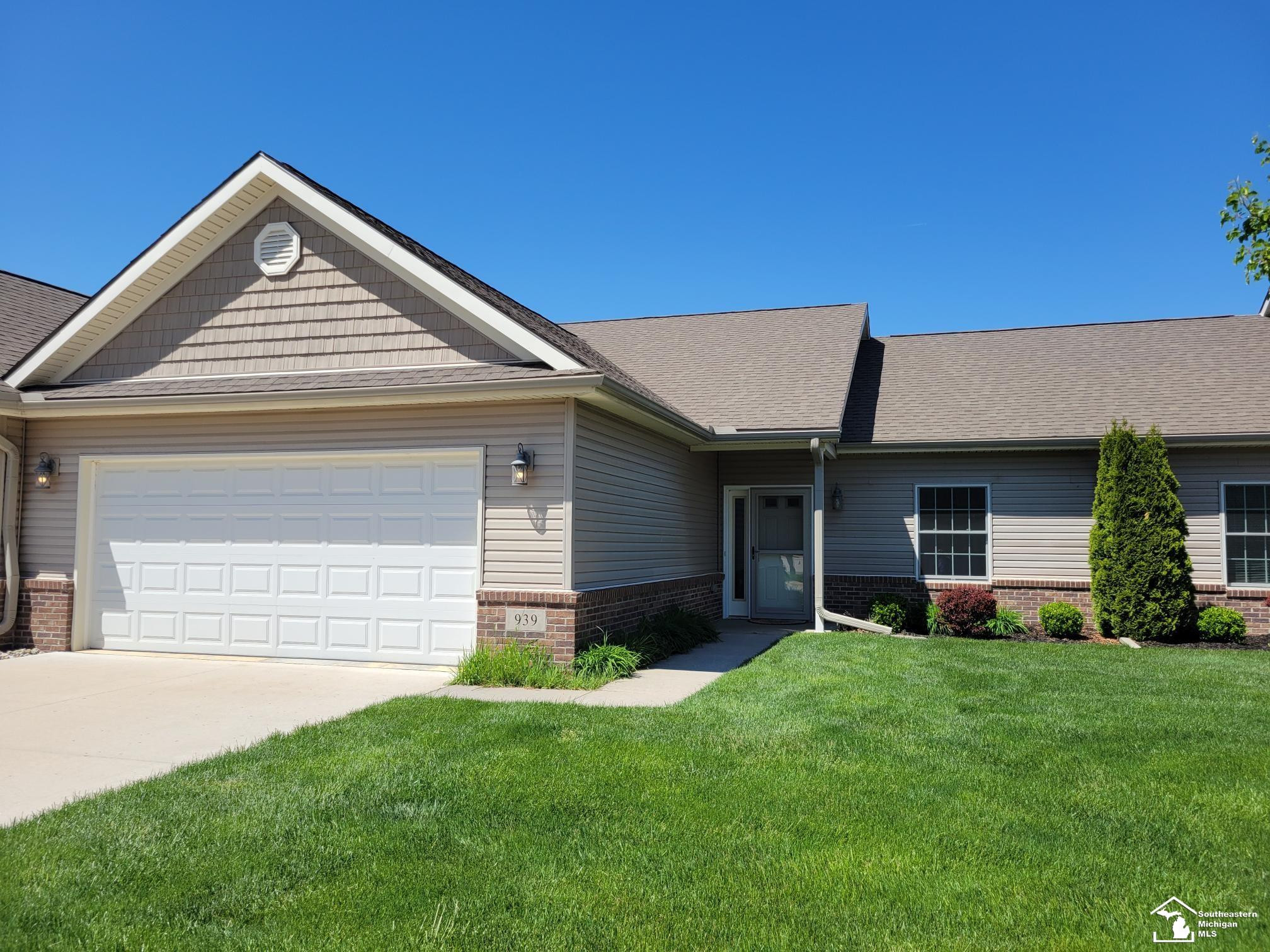939 Kay Street, Milan, MI 48160 — front exterior