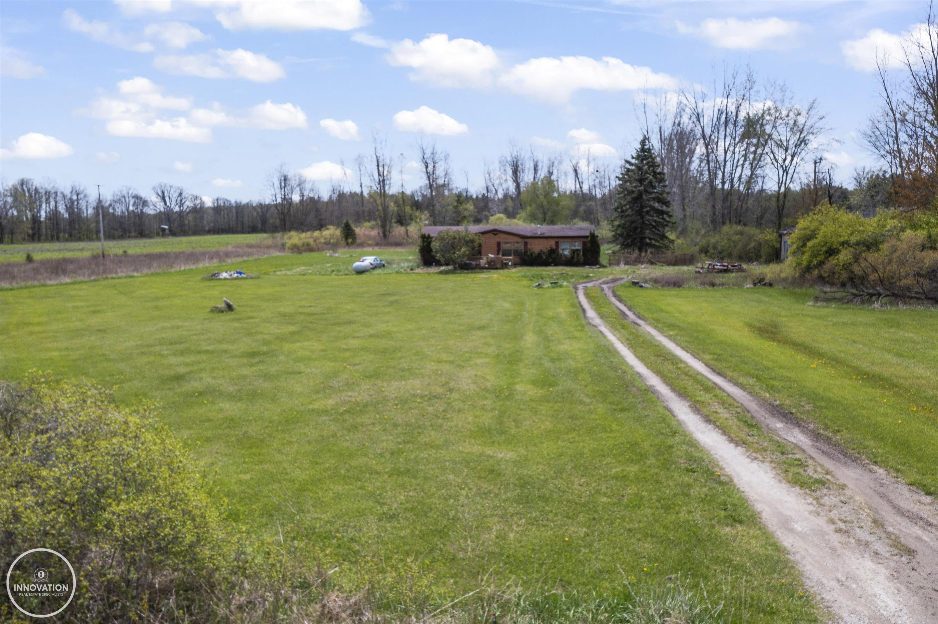 9755 Imlay City Road, Avoca, MI 48006 — Photo 11
