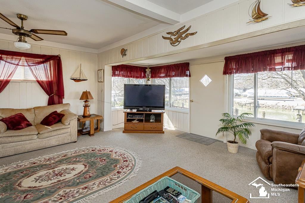 7109 iroquois Drive, Erie, MI — Photo 5